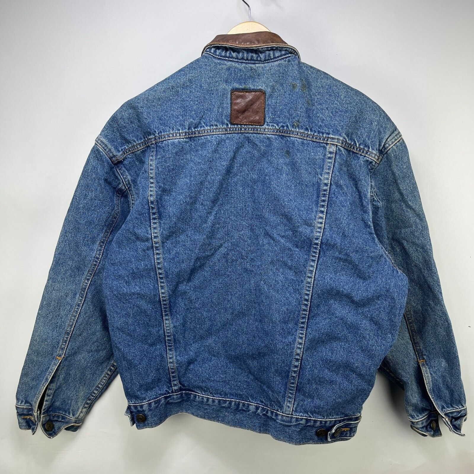 Vintage Vintage Marlboro Country Denim Leather Collar Jacket Medium Size US M / EU 48-50 / 2 - 11 Thumbnail
