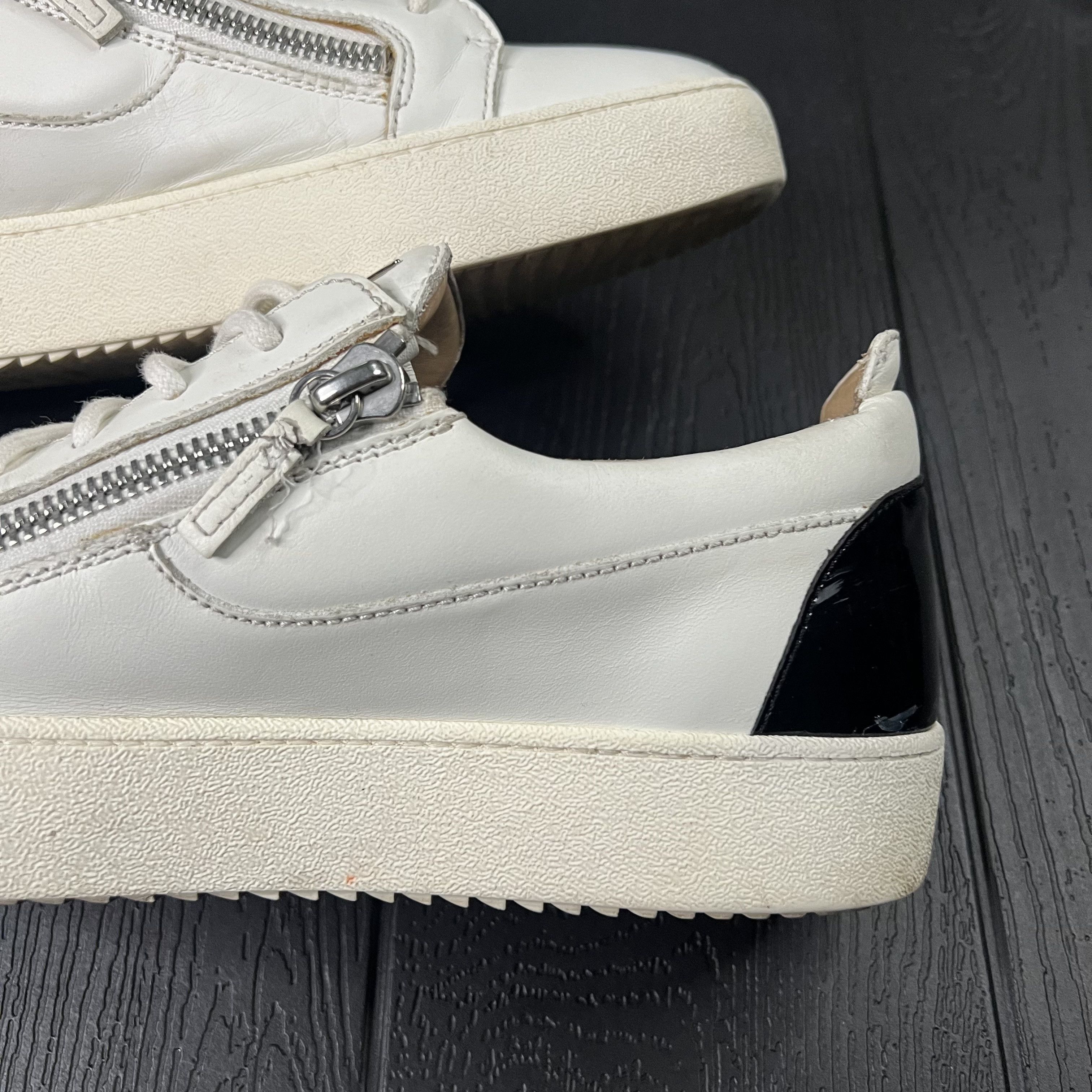 Giuseppe Zanotti Giuseppe Zanotti Double Zip Low Top Sneaker White Black Size US 11 / EU 44 - 11 Thumbnail