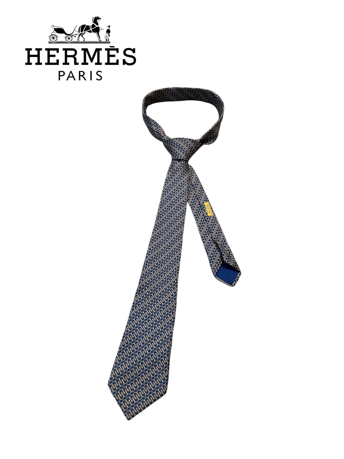Hermes Hermes Paris Chain Pattern 100% Silk Tie (7200 UA) Size ONE SIZE - 1 Thumbnail