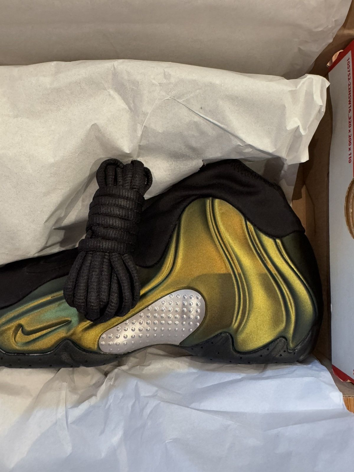 Nike Nike Air Flightposite ‘Metallic Gold’ (2024) Size US 7.5 / EU 40-41 - 8 Thumbnail
