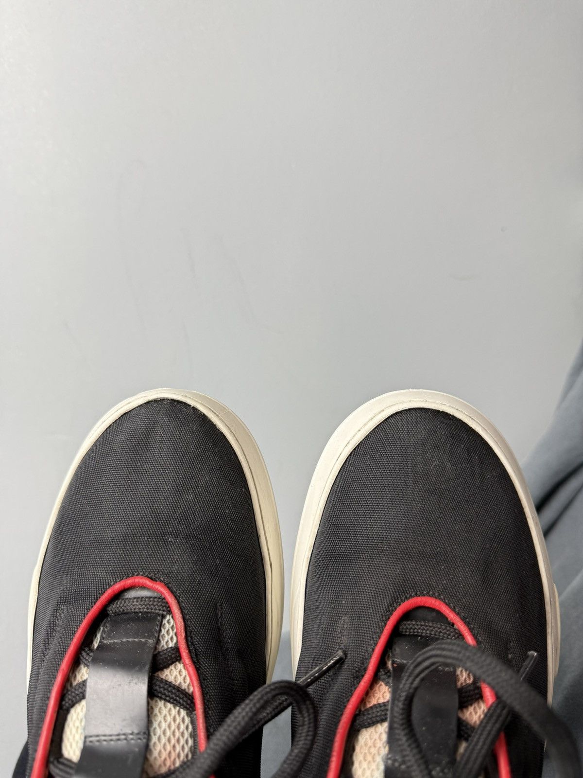Dior Vintage Dior Low Top Sneakers Size US 7 / EU 40 - 14 Thumbnail