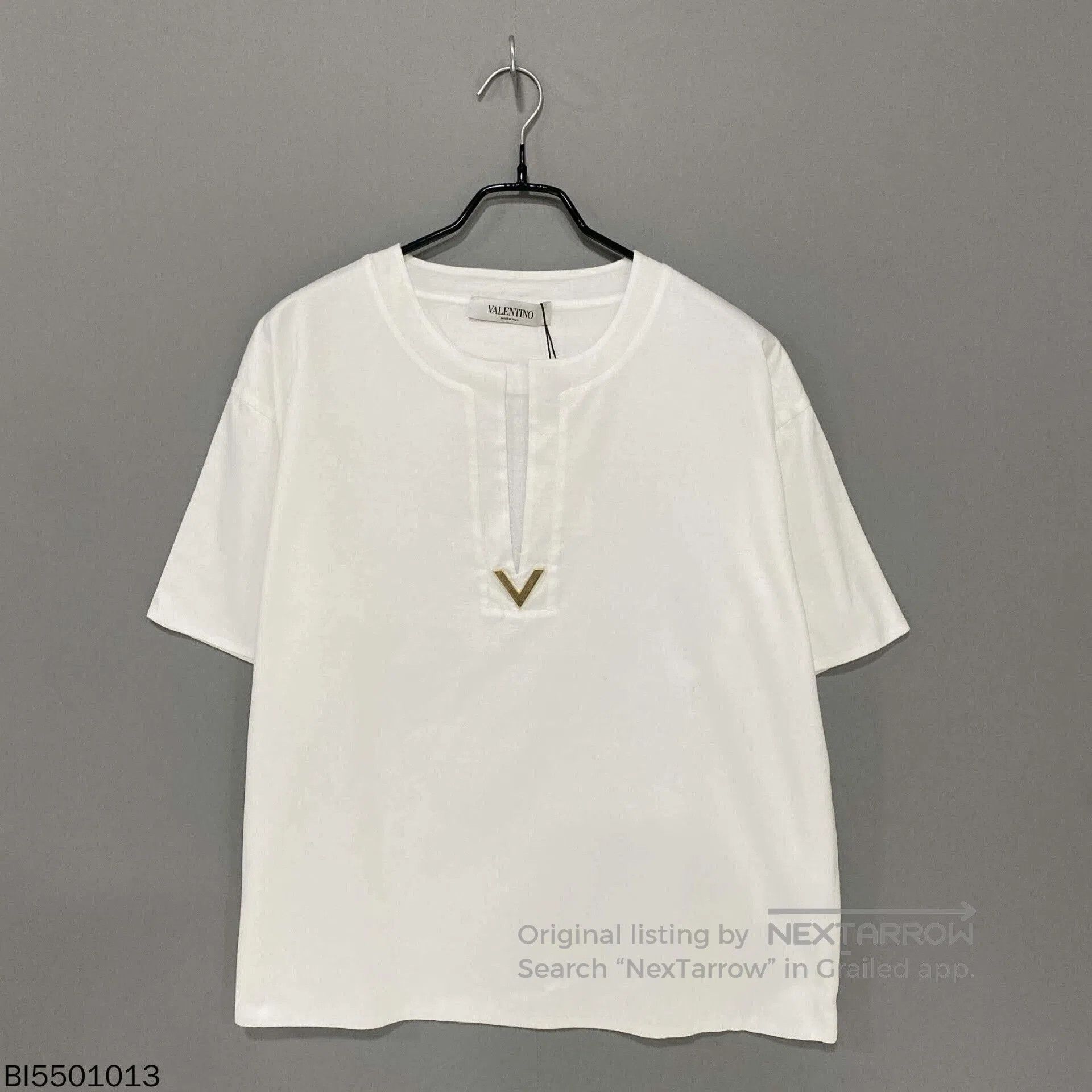 Valentino Valentino Deep V Gold Button Short Sleeve. Size XS / US 0-2 / IT 36-38 - 1 Thumbnail