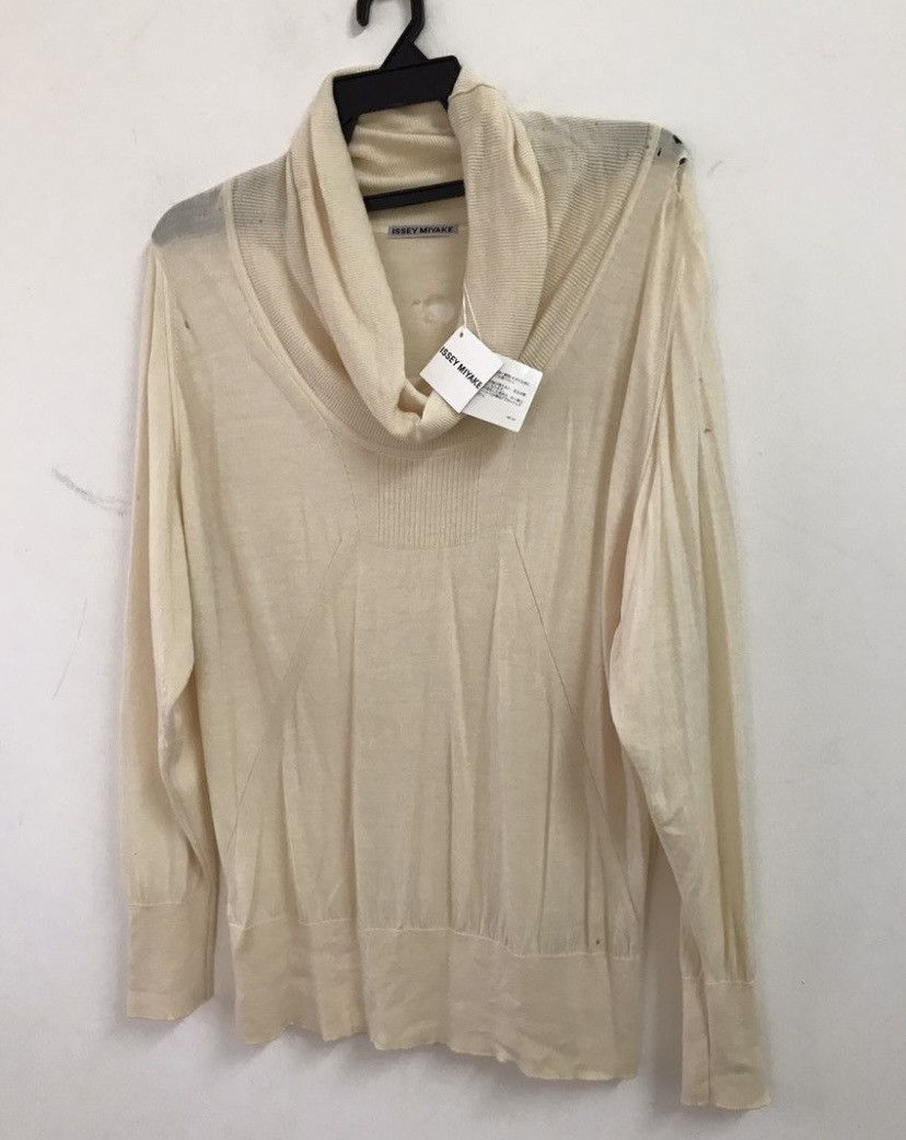 Issey Miyake Issey Miyake Sweater Soft Wool Knit Distressed Size US M / EU 48-50 / 2 - 4 Thumbnail