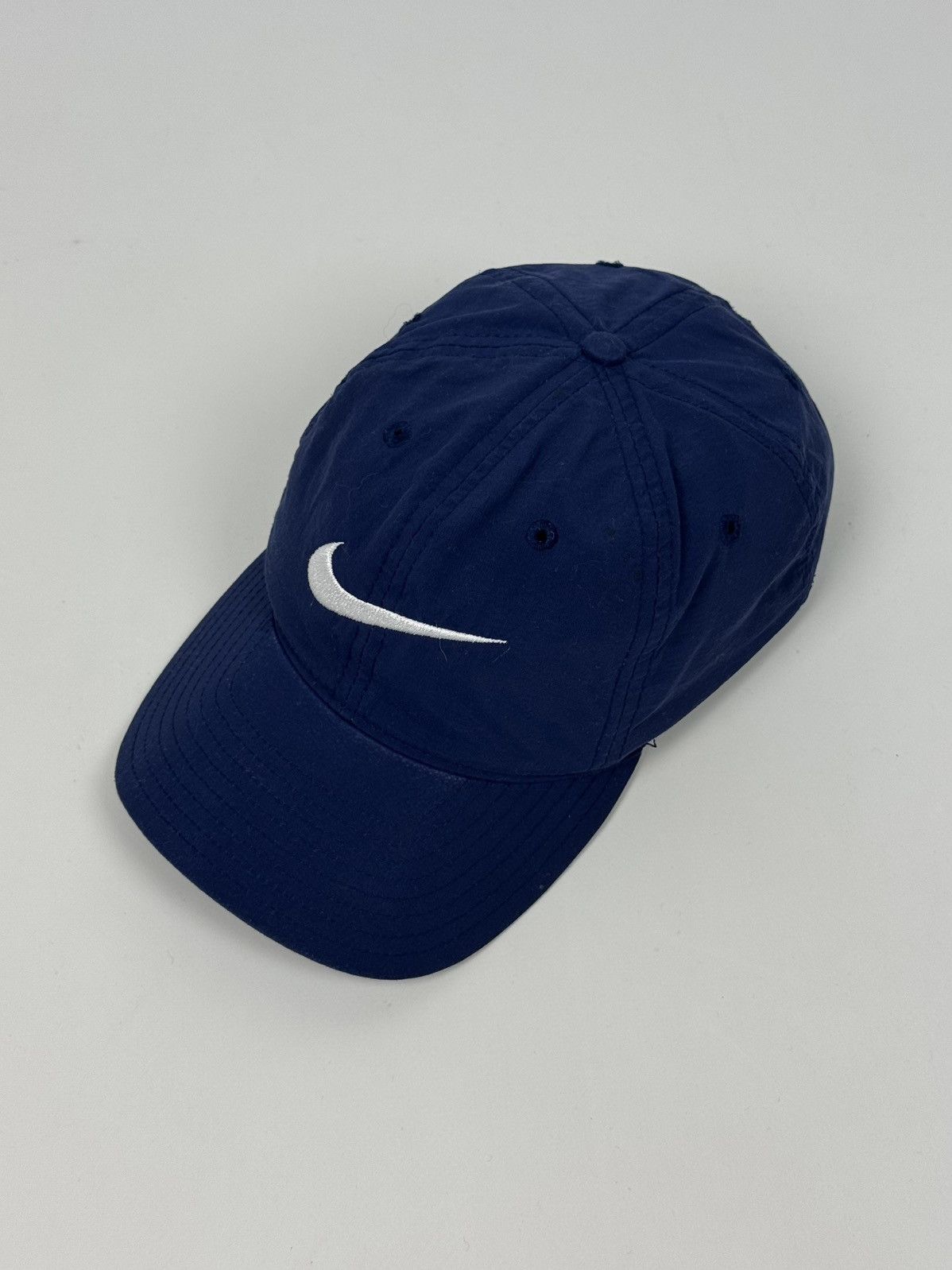 Nike 90’s Vintage Faded Nike Swoosh Nylon Strap Back Cap Size ONE SIZE - 4 Thumbnail