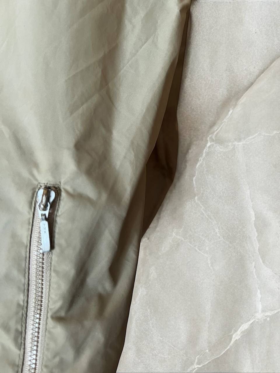 Nike Nike track nylon Vintage jacket beige swoosh logo waterproof Size US XL / EU 56 / 4 - 10 Thumbnail