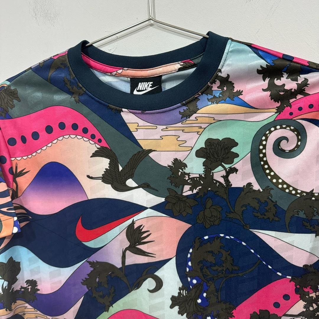 Nike Nike Sportswear Crop Top Size S / US 4 / IT 40 - 2 Thumbnail