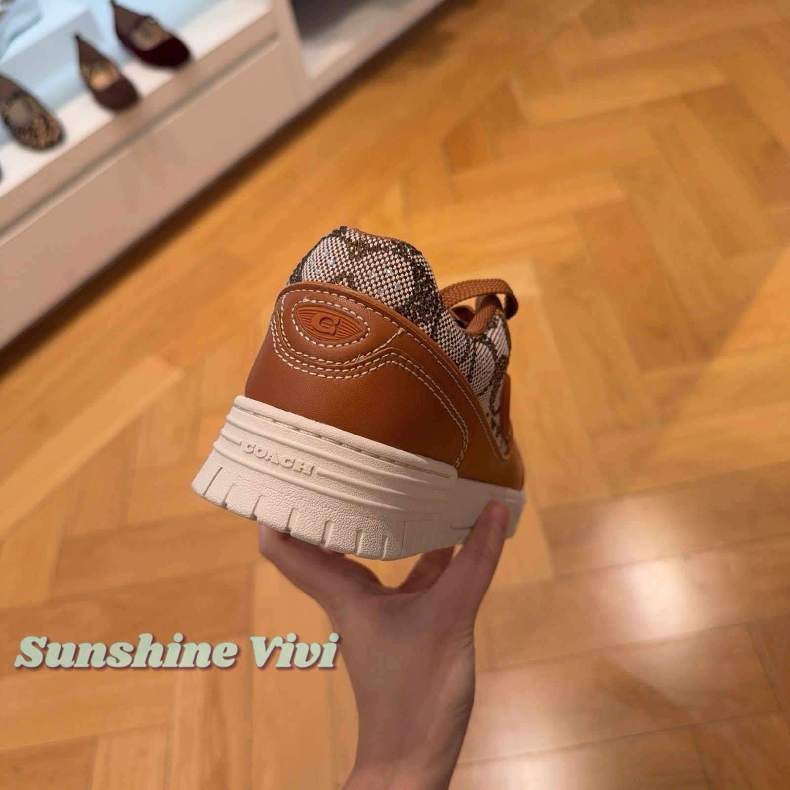 Coach NEW Coach Woman Soho Sneaker Crystal CDE26 Burnished Amber Size US 5 / IT 35 - 4 Thumbnail