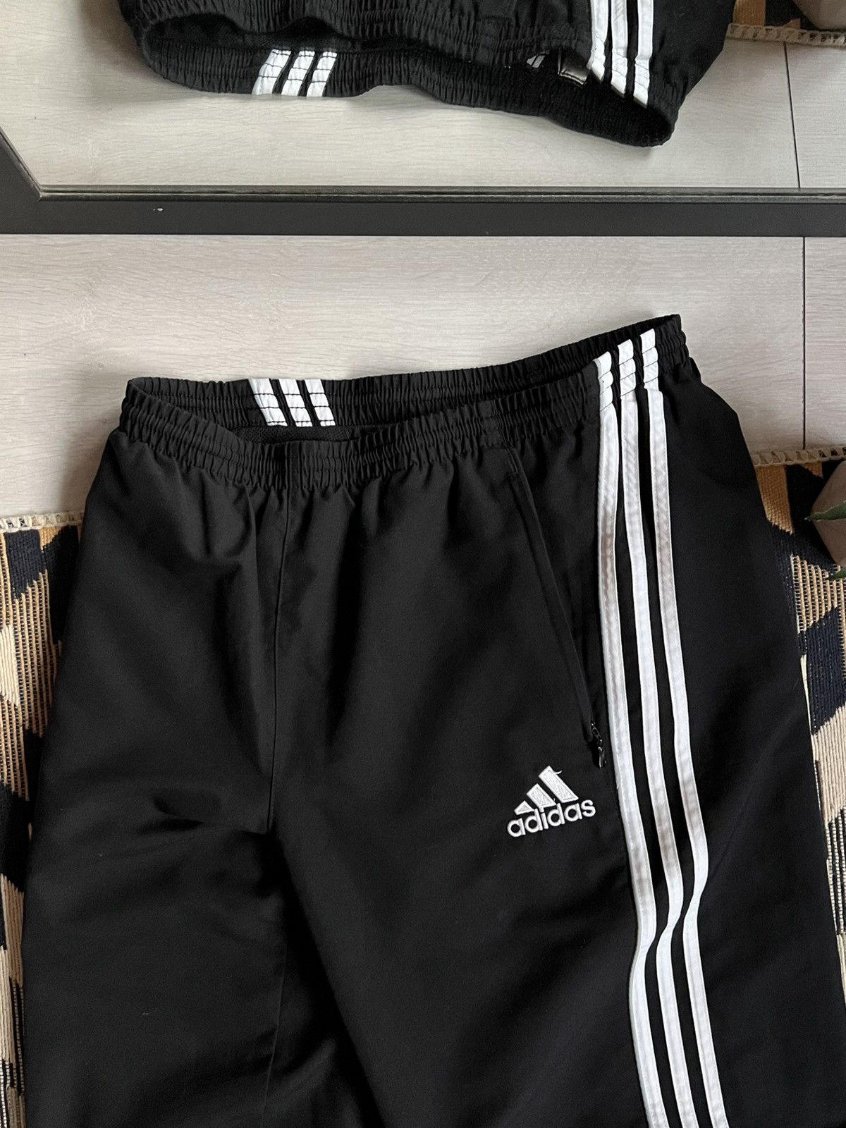 Adidas Vintage Adidas 3 Stripes Nylon Hype BaggyPants Size US 34 / EU 50 - 5 Thumbnail