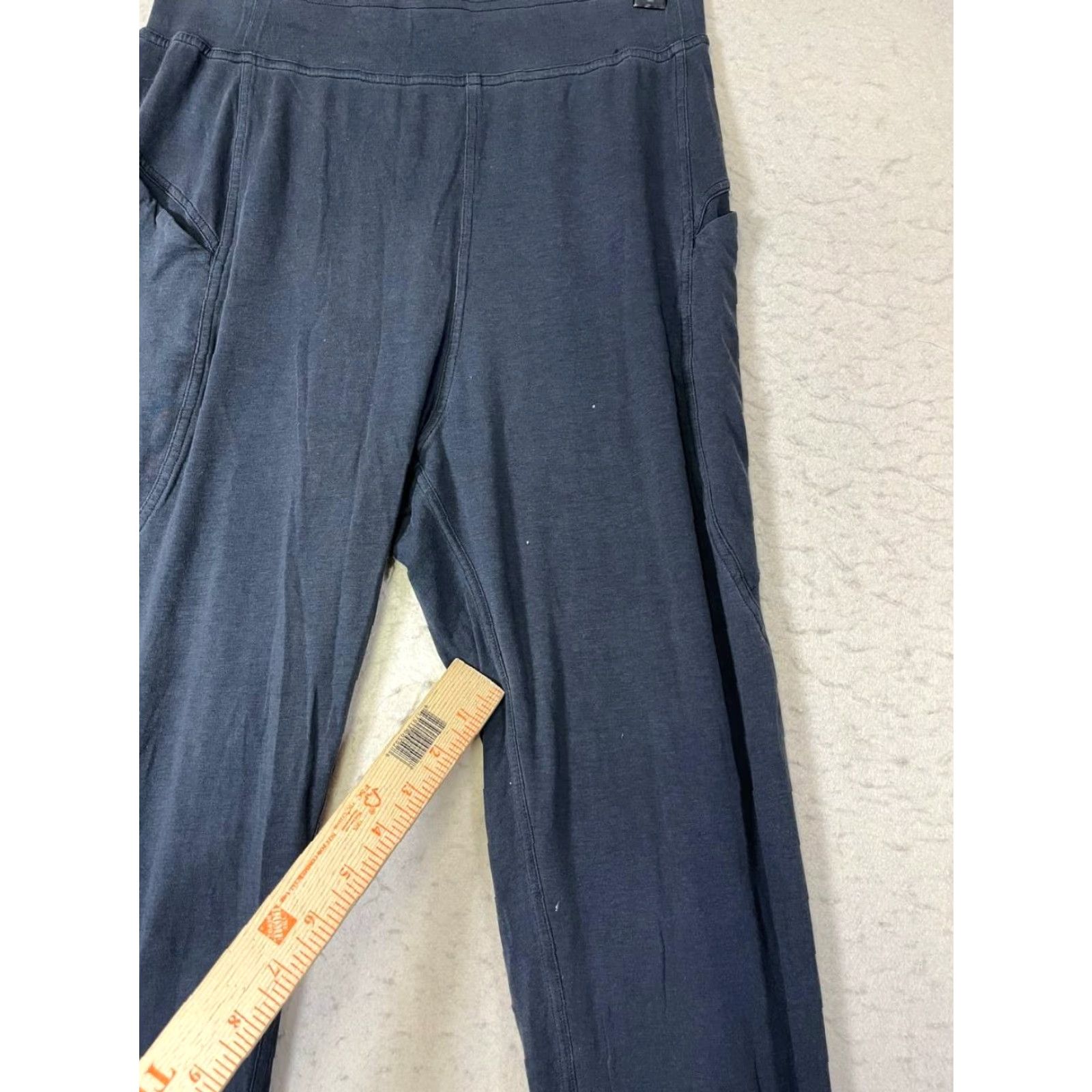 Lululemon Lululemon Align Leggings Pants Black 6 Pockets High Rise Skinny Ankle Women Activewear Moisture Wicking Stretch Gym Yoga with Paint Stains Size 28" / US 6 / IT 42 - 6 Thumbnail