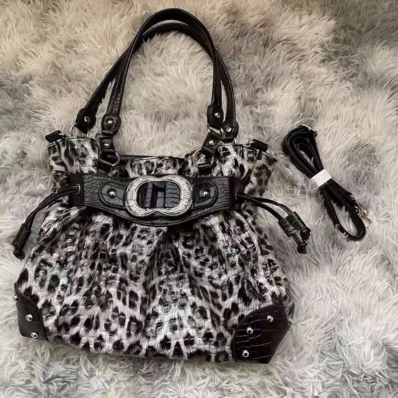 Japanese Brand Y2K Leopard Capacity Studded Retro Style Shoulder Bag Size ONE SIZE - 1 Thumbnail