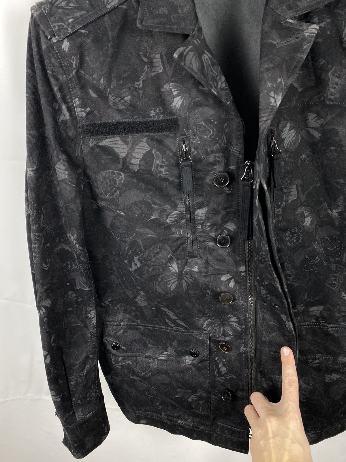 Valentino Valentino Camubutterfly Printed Jacket Men size 52 Size US L / EU 52-54 / 3 - 15 Thumbnail