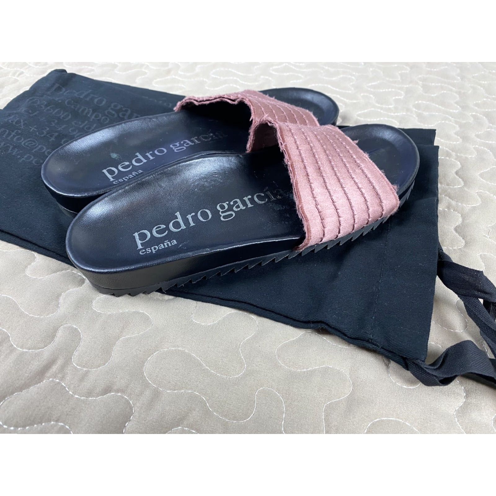 Pedro Garcia VINTAGE Pedro Garcia Amparo Pink Satin Frayed Slide Sandals Womens 36 EU 6 US Size US 6 / IT 36 - 4 Thumbnail