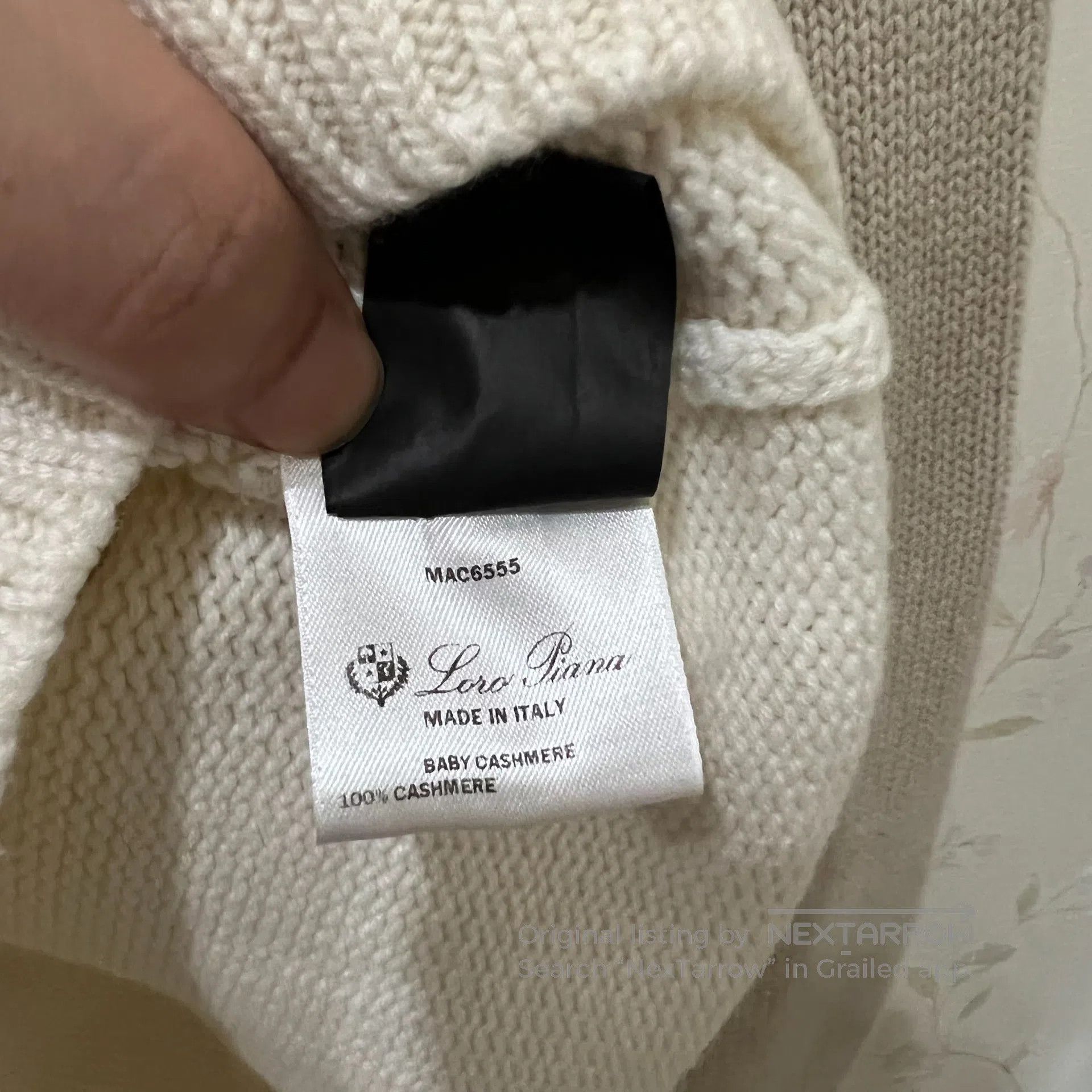 Loro Piana LORO PIANA Colorful V-neck college-style cashmere sweater| Size US S / EU 44-46 / 1 - 6 Thumbnail