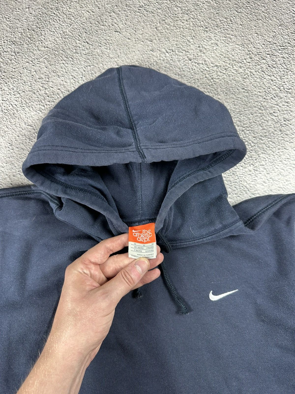 Nike Vintage Nike Athletic Hoodie Faded Y2K Basic Logo Size US L / EU 52-54 / 3 - 9 Thumbnail