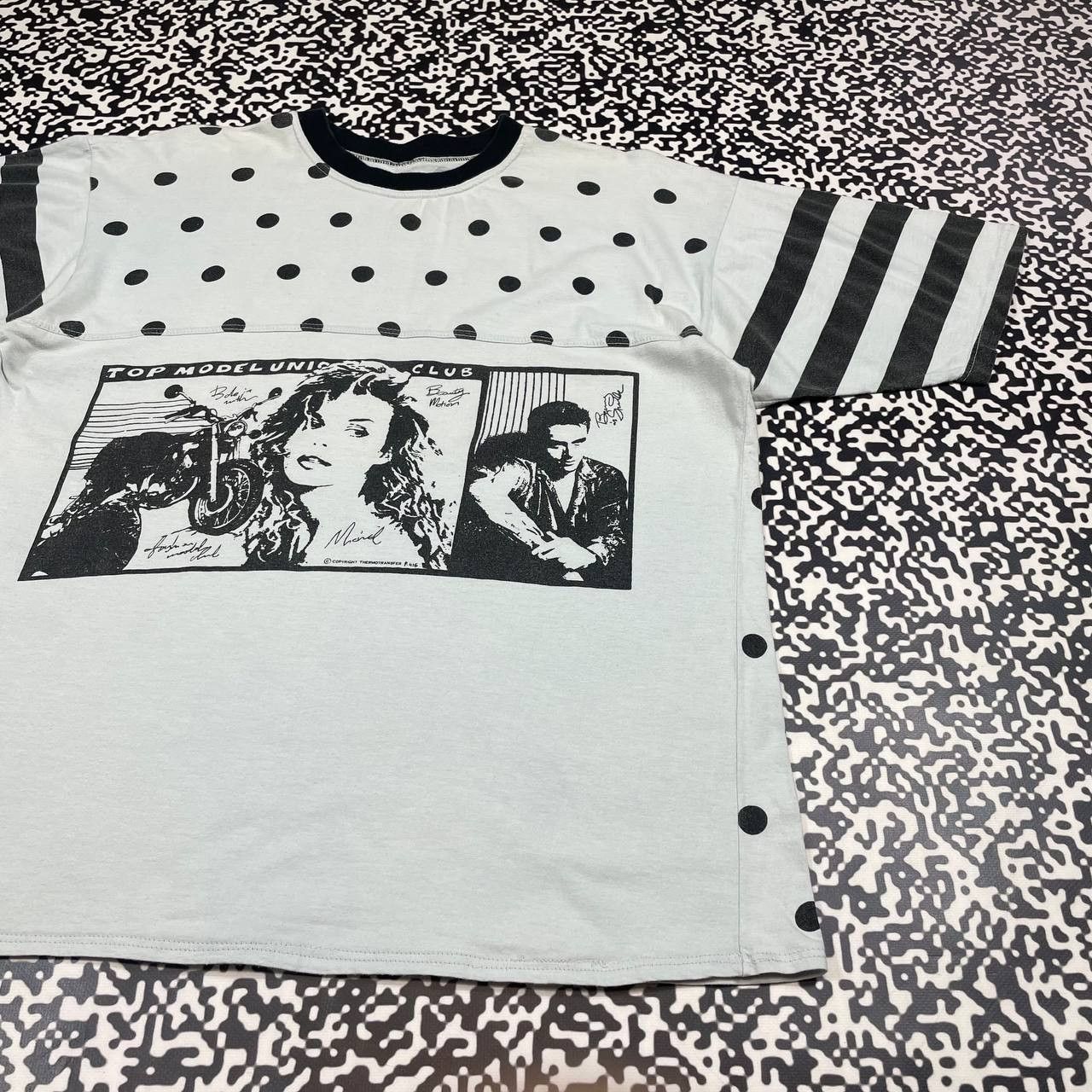 Vintage Vintage 90s Movie Top Model Retro Japanese Style T-shirt Size US XL / EU 56 / 4 - 3 Thumbnail