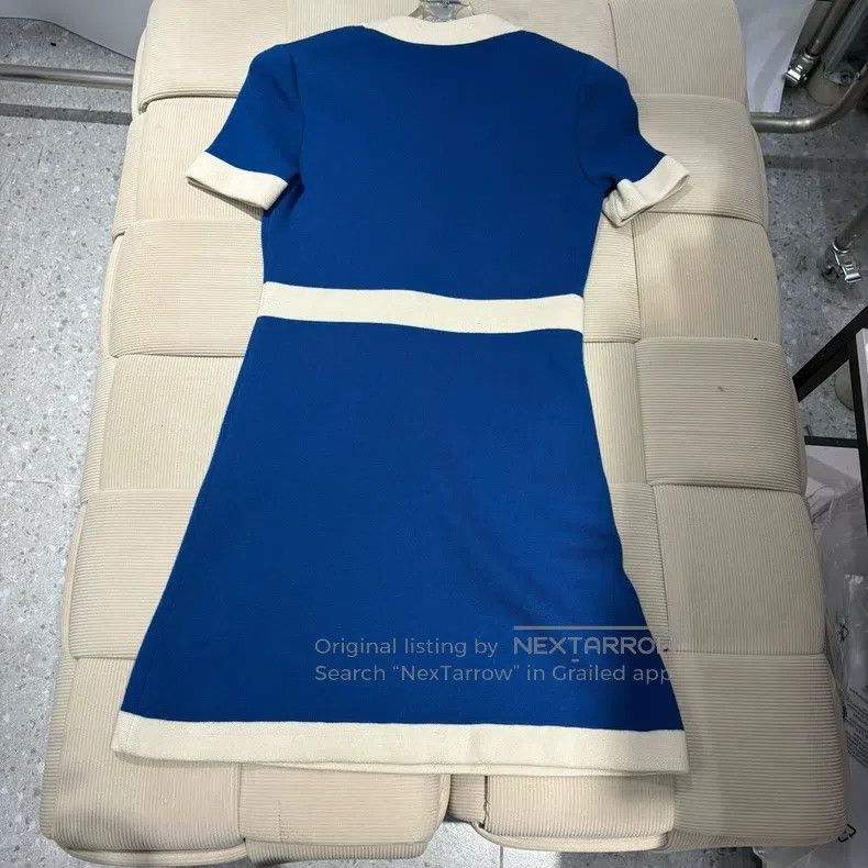 Gucci Gucci Logo wool short-sleeved A-shaped dress Size XS / US 0-2 / IT 36-38 - 2 Thumbnail