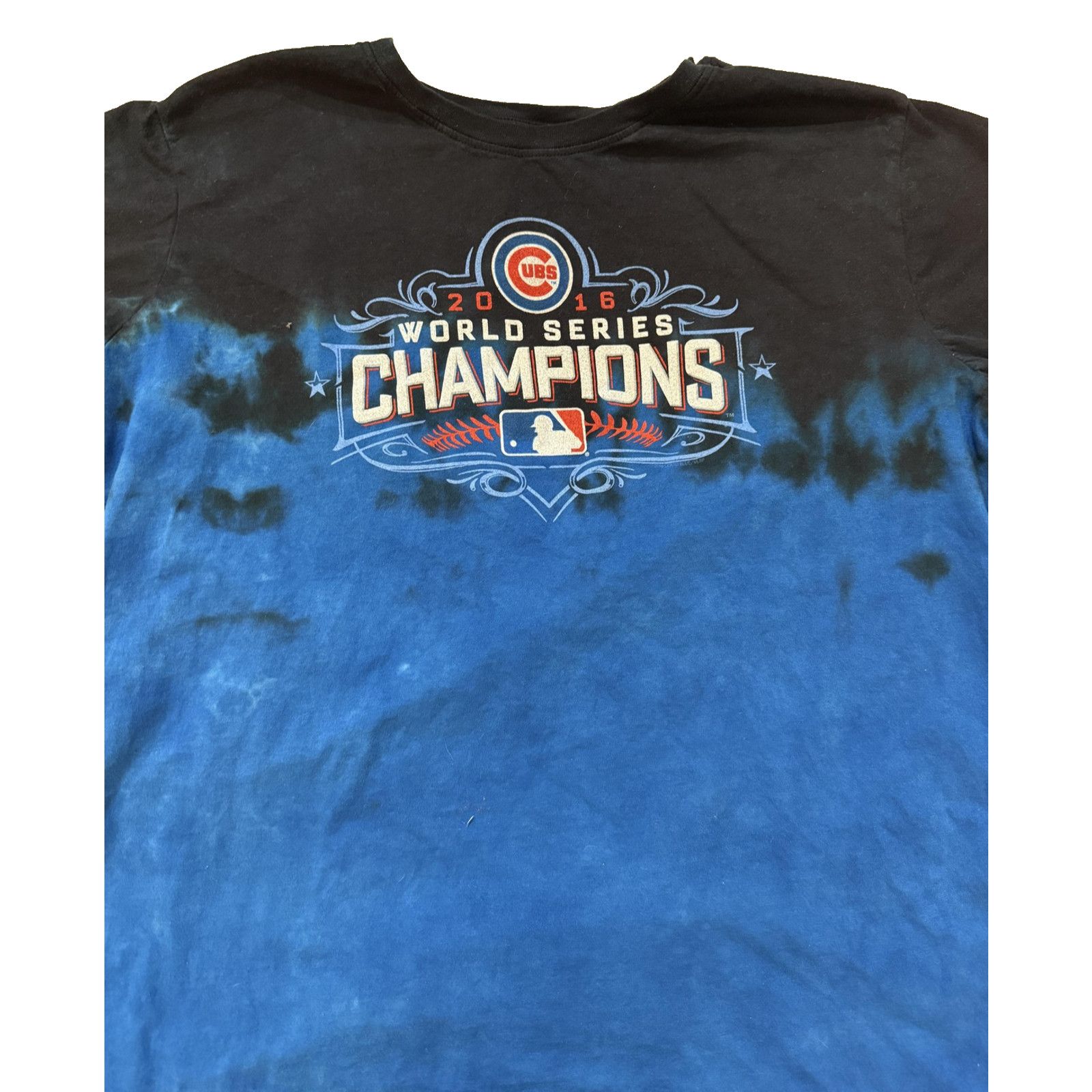 Liquid Blue Chicago Cubs Shirt Mens LG MLB World Series 2016 Champs Size US L / EU 52-54 / 3 - 2 Thumbnail