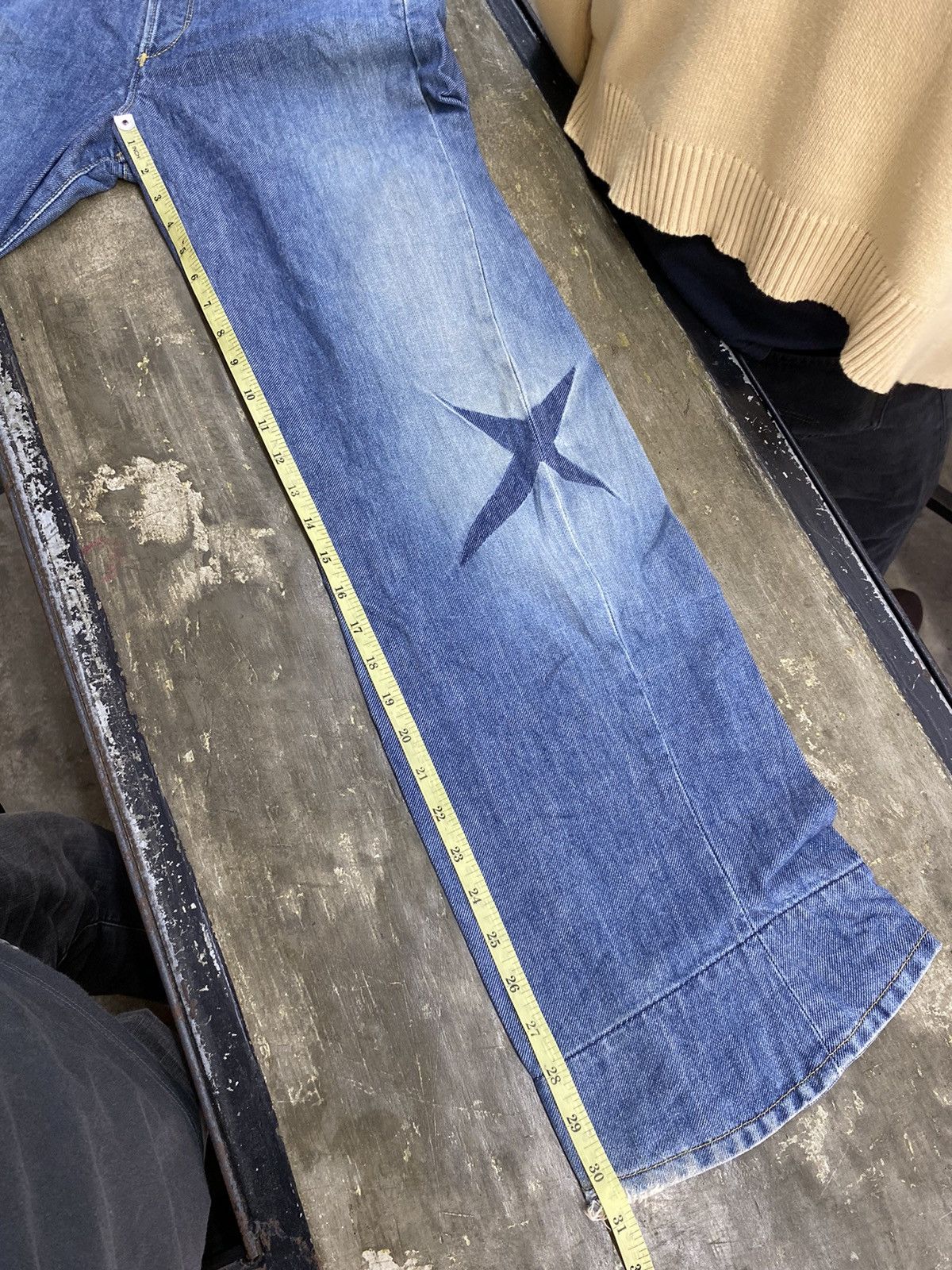 Levi's vintage levis engineered star back painted distressed Size US 30 / EU 46 - 15 Thumbnail