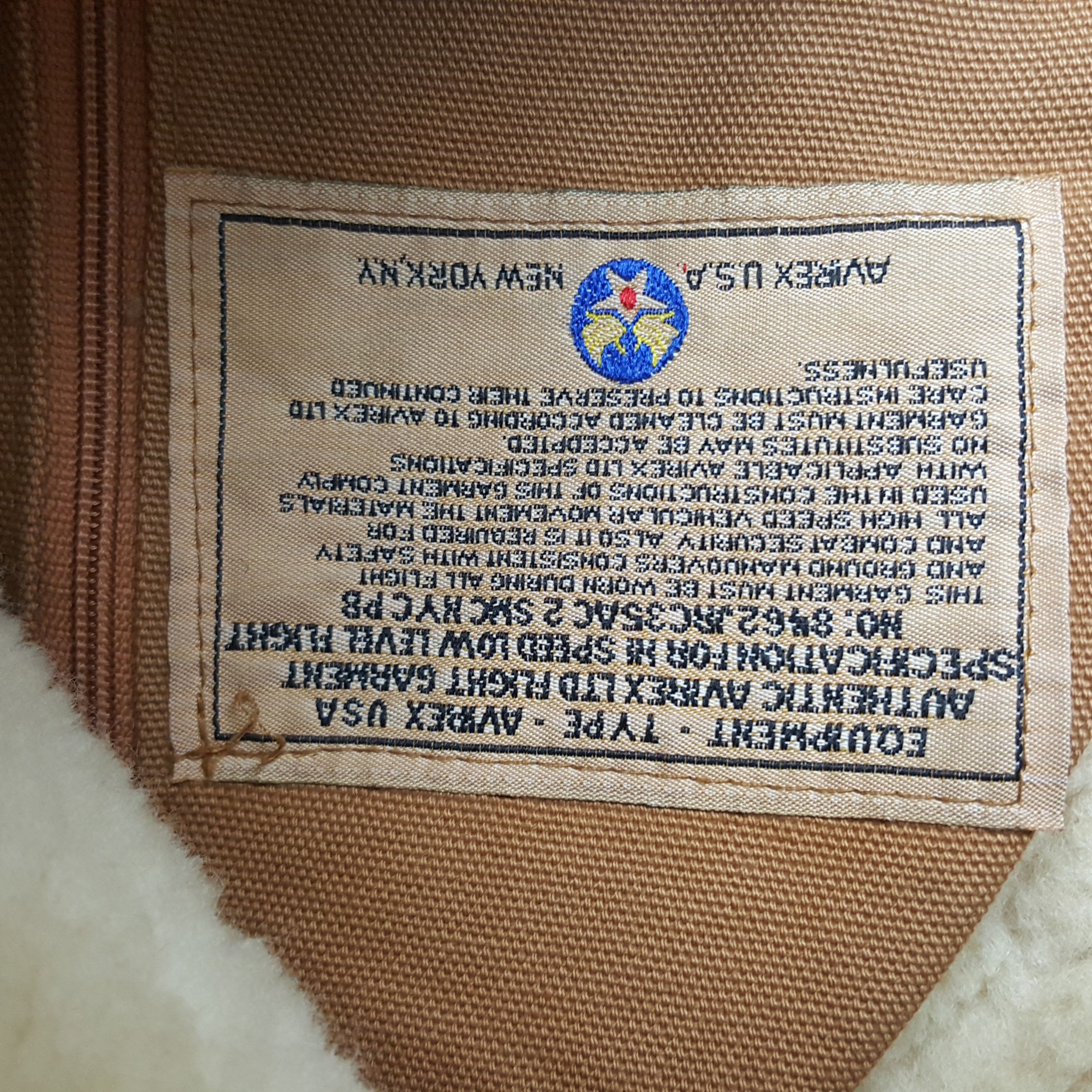Avirex × Vintage Vintage Avirex Leather Fur Winter Vest Jacket Size US S / EU 44-46 / 1 - 7 Thumbnail
