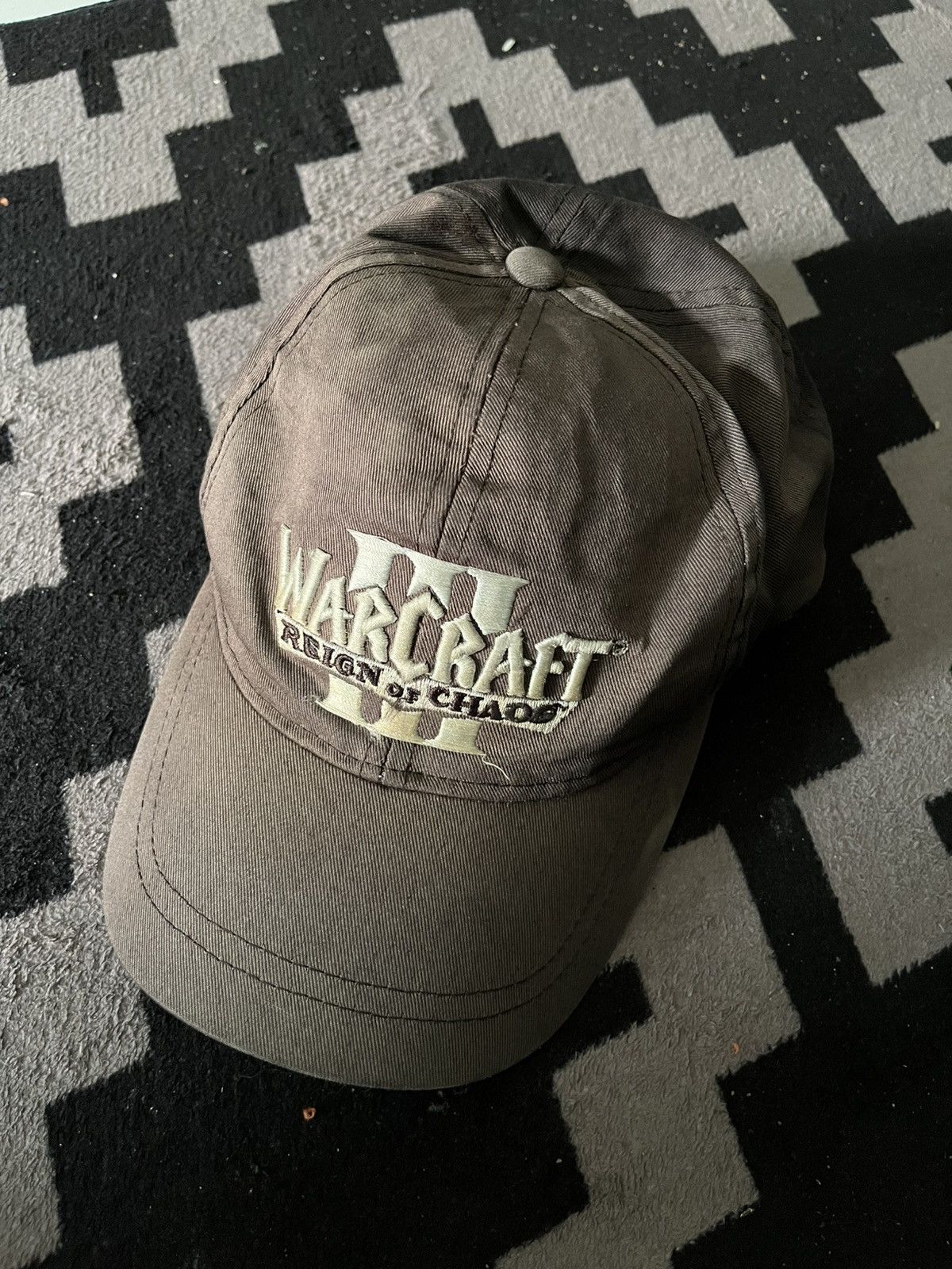 Vintage Vintage warcraft blizzard hats 90s Size ONE SIZE - 1 Thumbnail