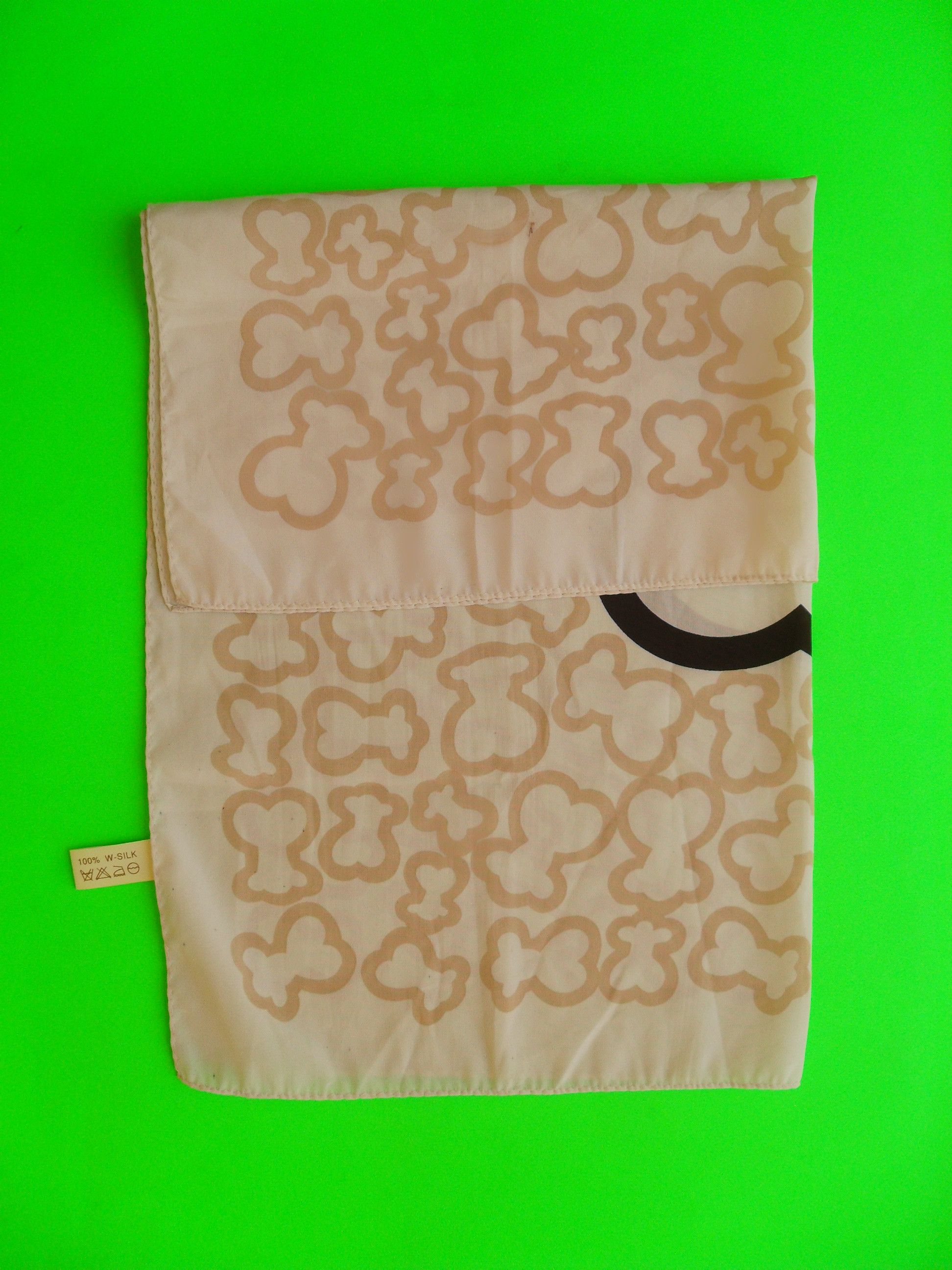 Other 100% Silk travel square scarf. Size ONE SIZE - 3 Thumbnail