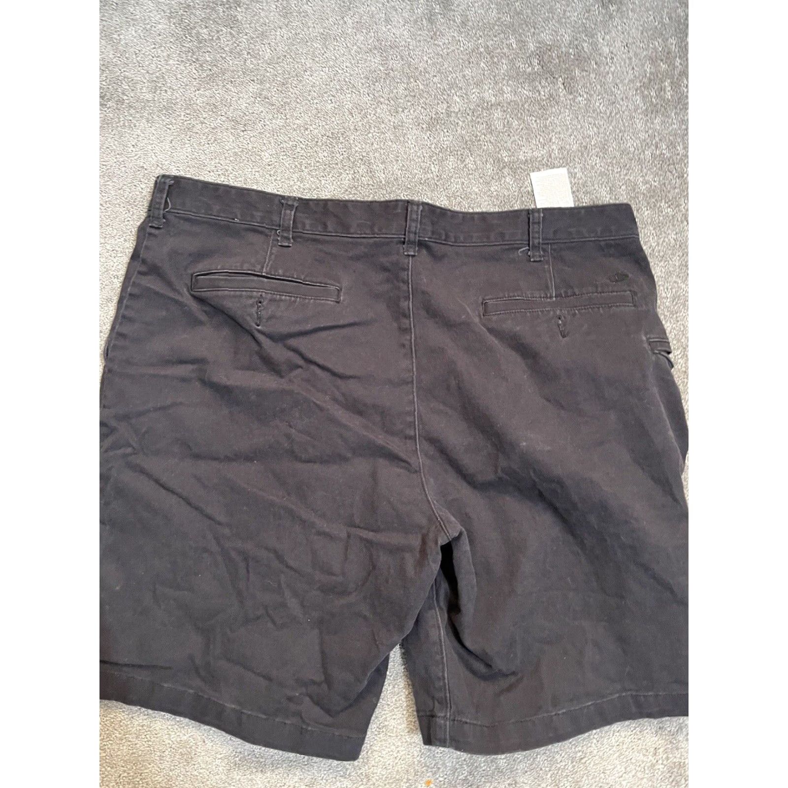 Dockers DOCKERS Men Shorts Bermuda 40 Black Solid Cotton Casual Pockets Belt Loops Regular Inseam 10" Mens Size US 40 / EU 56 - 2 Thumbnail