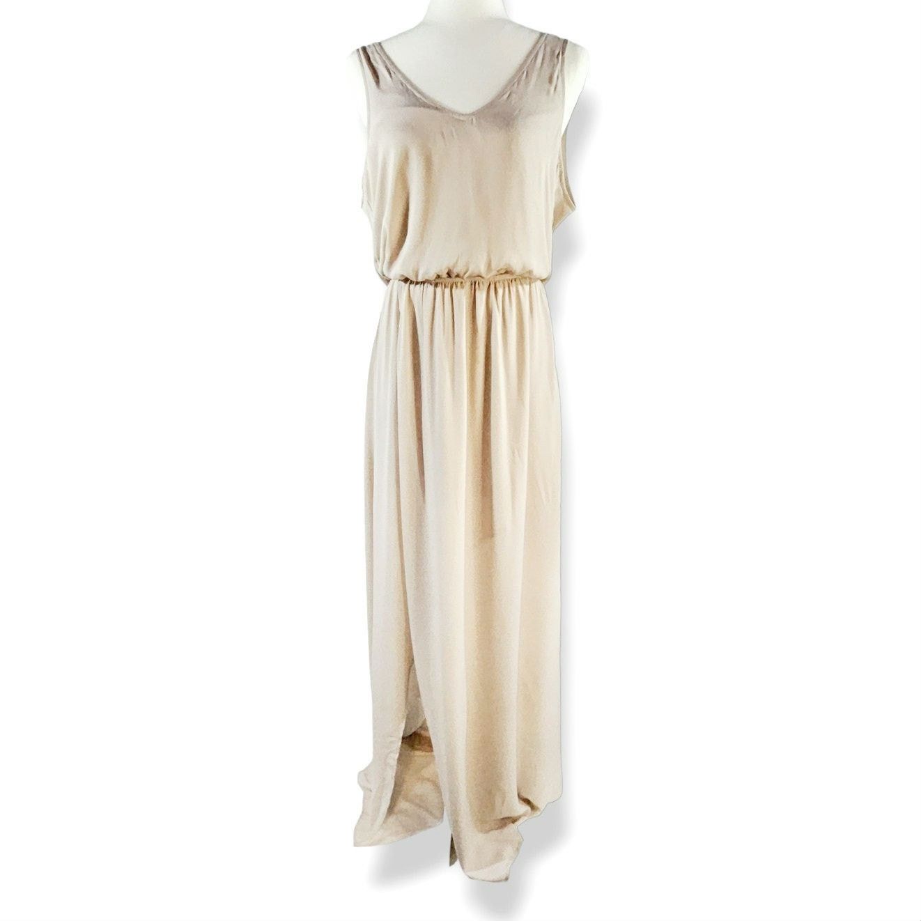 Show Me Your MuMu NWT Show Me Your Mumu Kendall Dress Sz. M Beige Chiffon Size M / US 6-8 / IT 42-44 - 2 Thumbnail