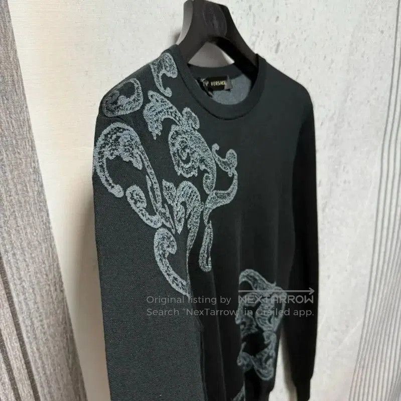 Versace Versace Black Wool Embroidered Pullover Sweater . Size US S / EU 44-46 / 1 - 3 Thumbnail