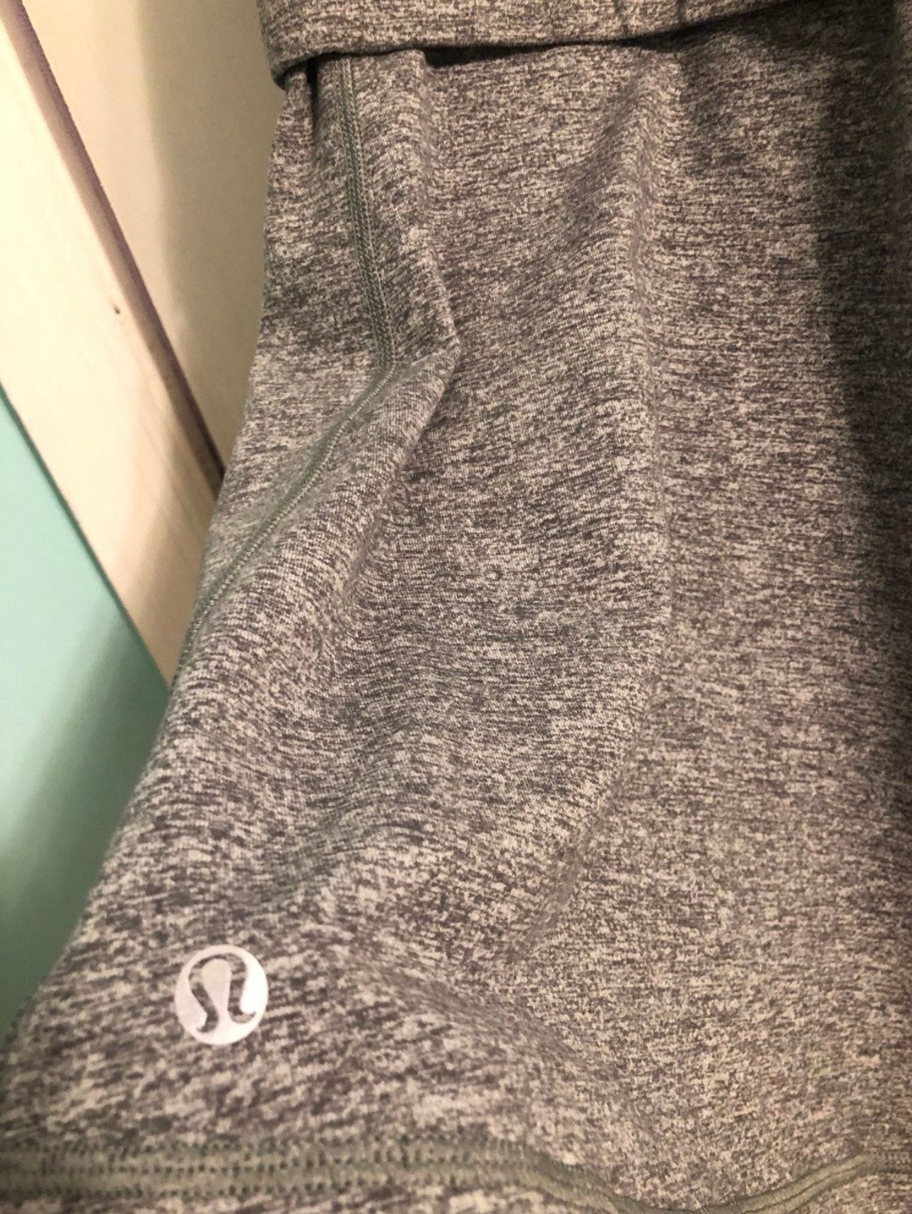 Lululemon Lululemon Grey Just Breathe Tank Top Size 6 Size M / US 6-8 / IT 42-44 - 4 Thumbnail