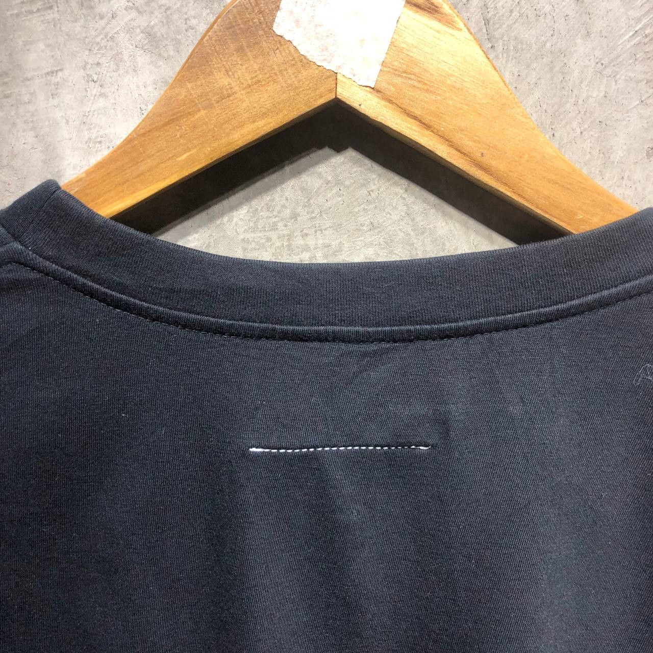 Maison Margiela Maison Margiela MM6 SS21 Side Logo text tee Size US M / EU 48-50 / 2 - 8 Thumbnail