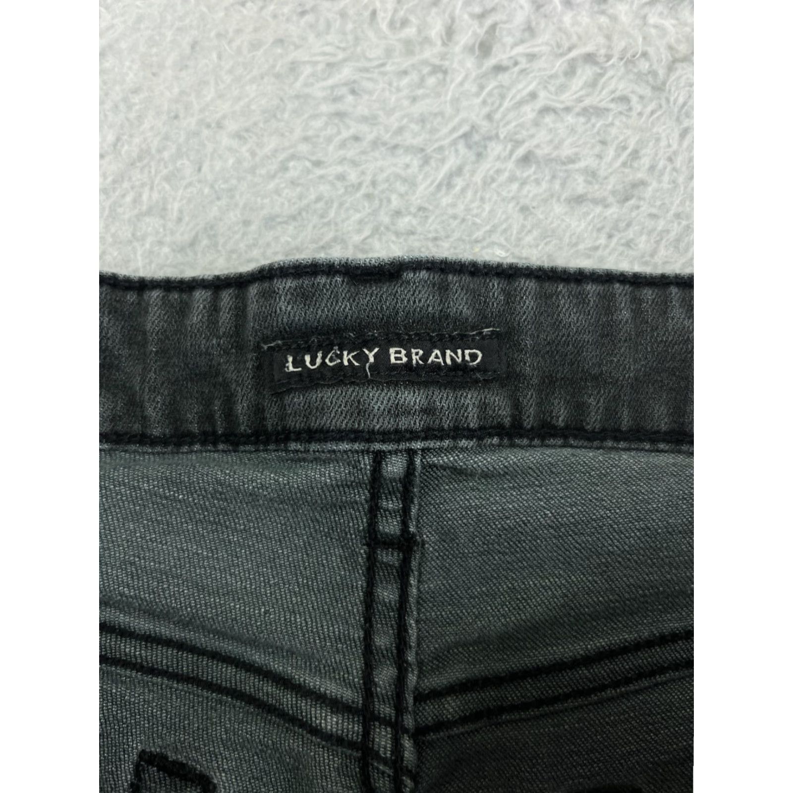 Lucky Brand Lucky Brand Women's Black Denim Tapered Jeans Medium Rise Cotton Blend 26 Inseam 30 W Size 30" / US 8 / IT 44 - 4 Thumbnail