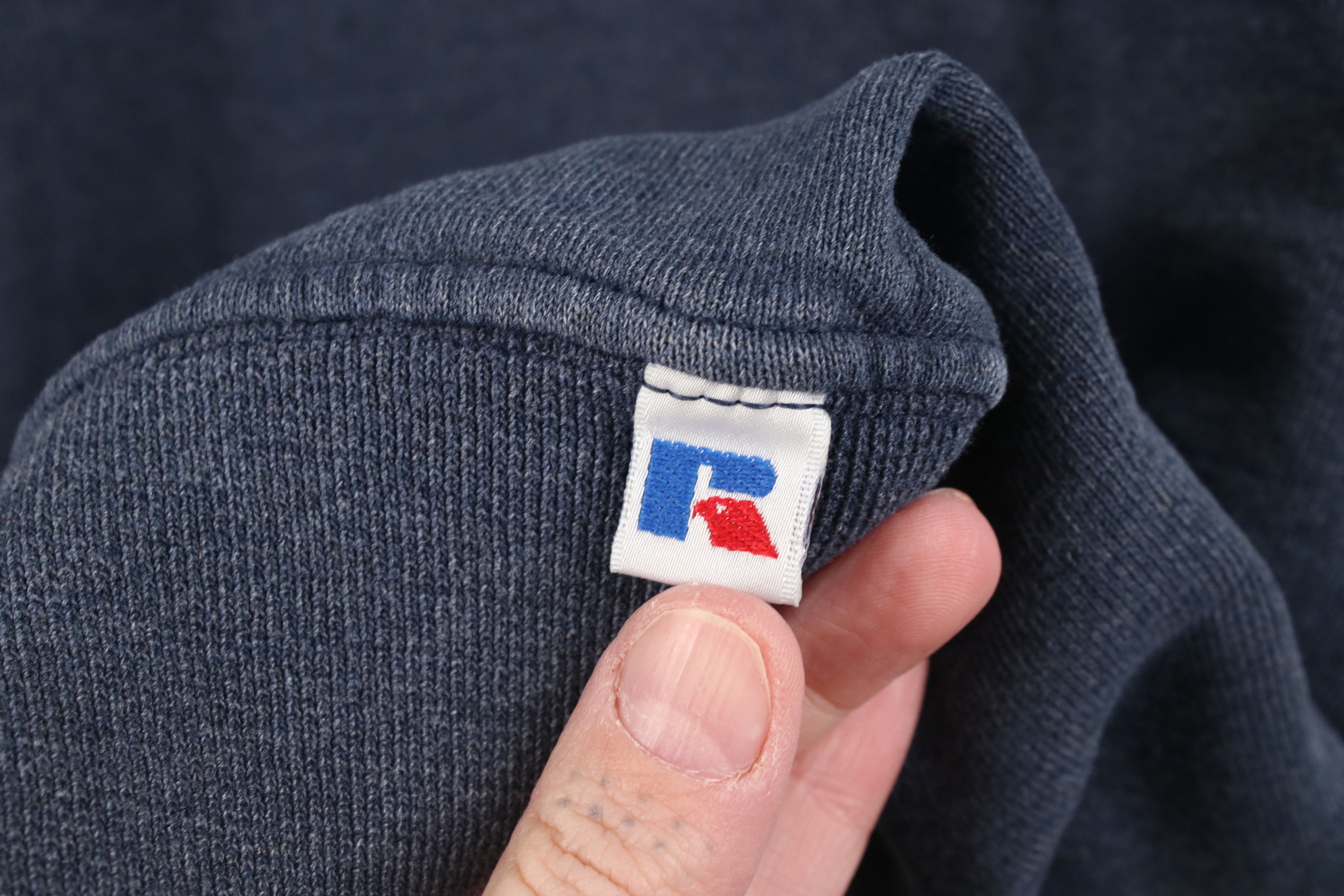 Russell Athletic Vintage 90s Y2K Russell Athletic Crewneck Sweatshirt Blue Size US L / EU 52-54 / 3 - 4 Thumbnail