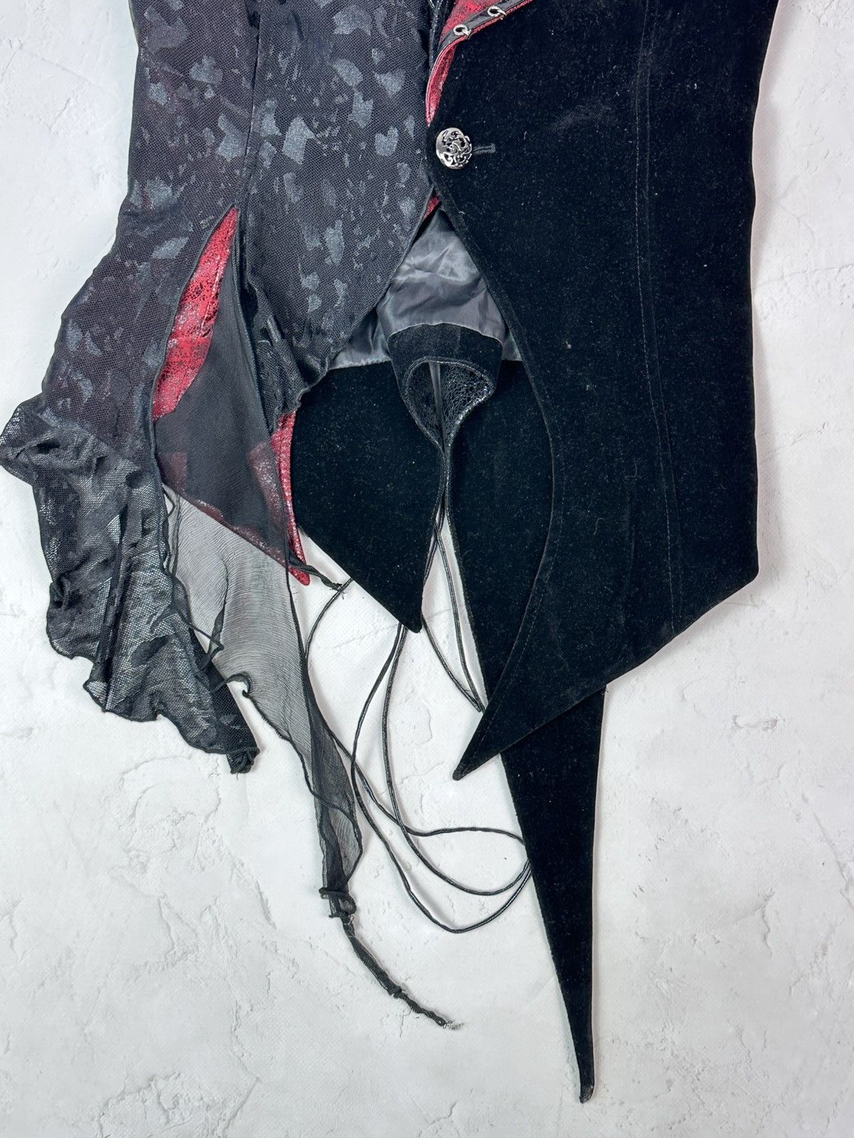 Vintage Vintage Avant-garde style Punk Vest Size M / US 6-8 / IT 42-44 - 4 Thumbnail