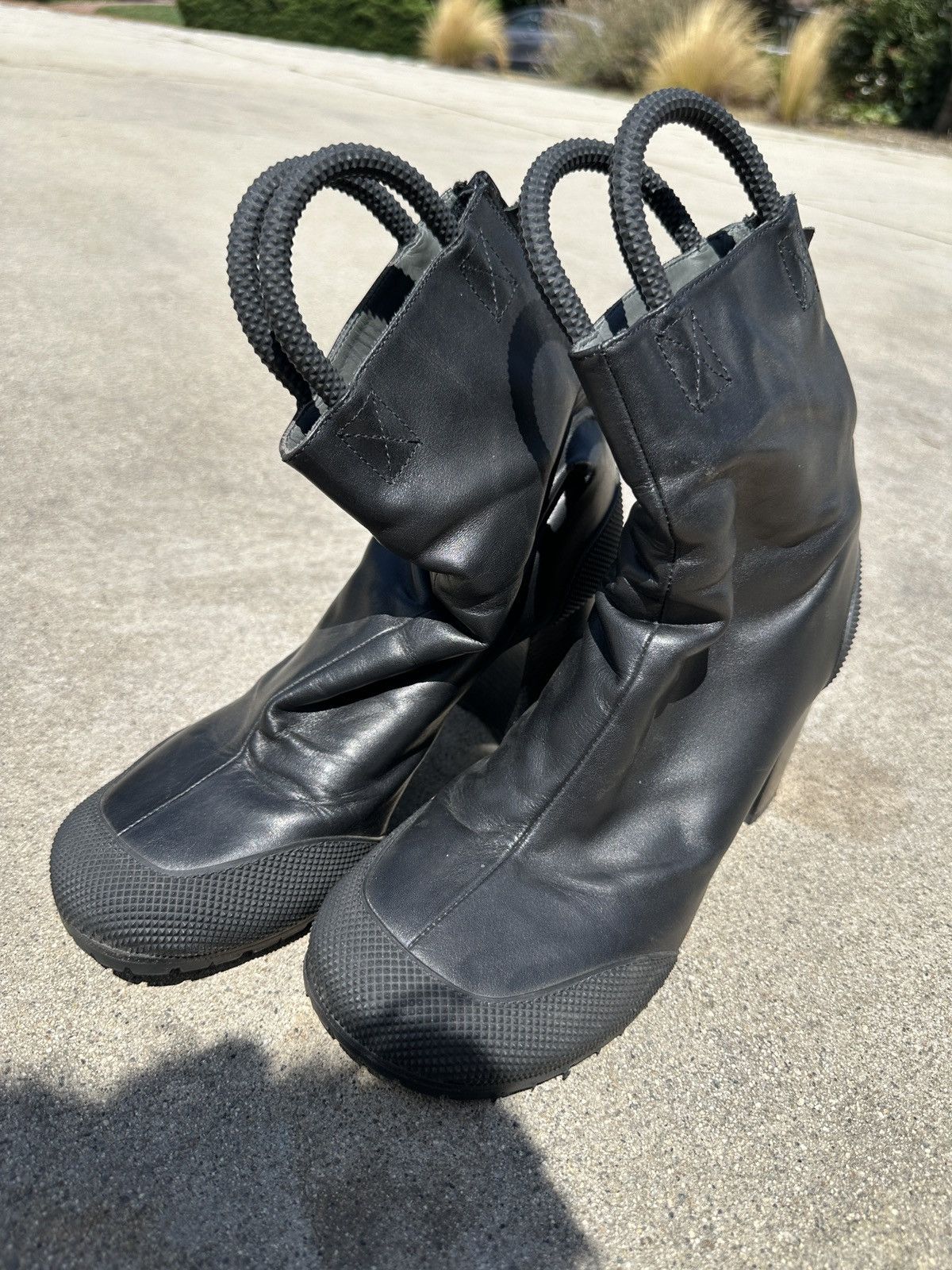 Random Identities Random Identities Black Vibram Worker Boots Size US 9 / EU 42 - 2 Thumbnail