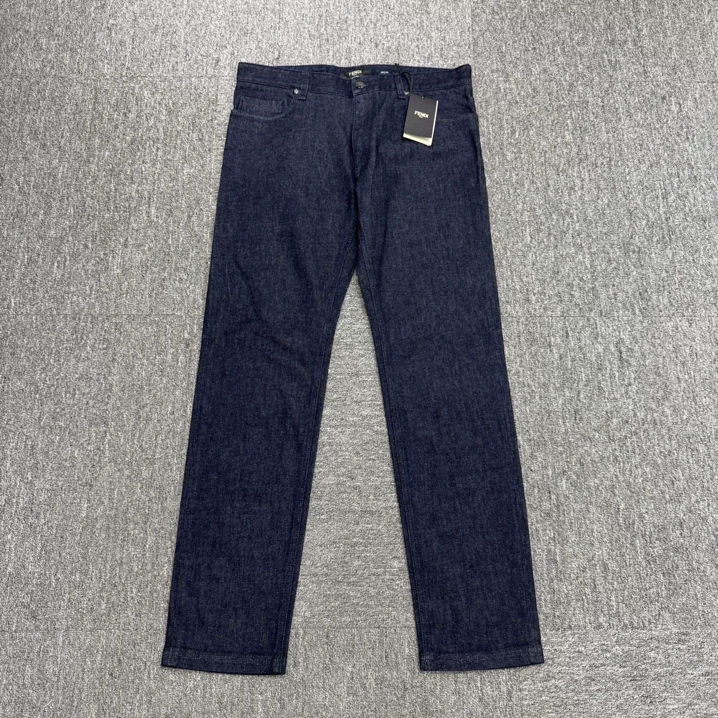 Fendi Fendi Embroidered Logo Denim Jeans Size US 36 / EU 52 - 1 Thumbnail