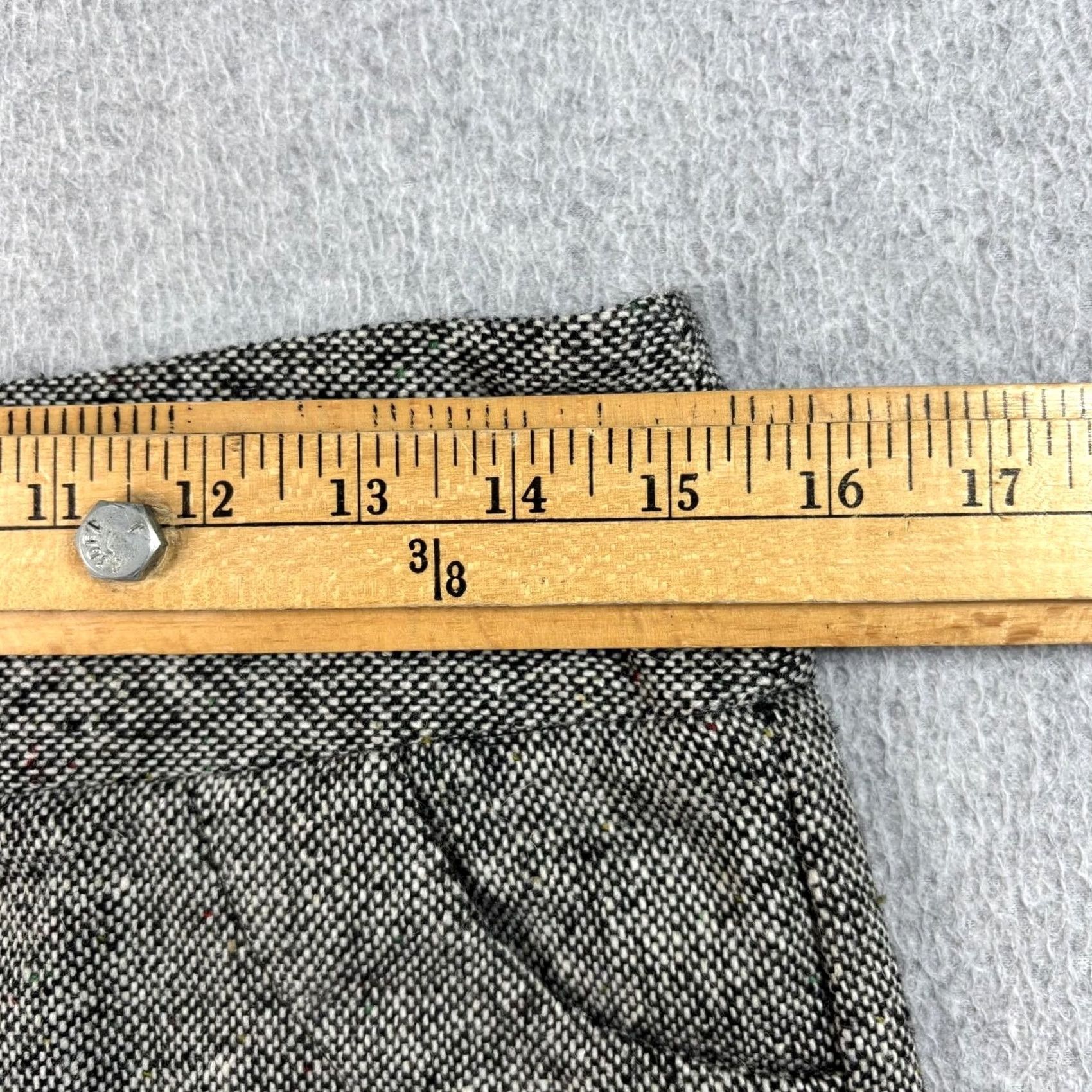 Vintage VINTAGE? No — Charlotte Russe Skirt Teens 3 Gray Tweed Wool Pockets Zipper Mini Casual Preppy 90s? (adjust as needed) Size 26" / US 2 / IT 38 - 7 Thumbnail