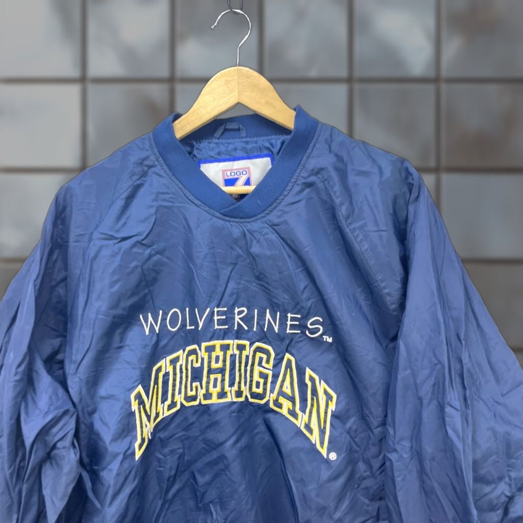 Logo 7 VINTAGE 90s Michigan Wolverines Logo 7 Pullover Windbreaker Jacket M Blue Mens Windbreaker 90s Logo 7 Pullover Jacket Michigan Wolverines Size US M / EU 48-50 / 2 - 1 Thumbnail