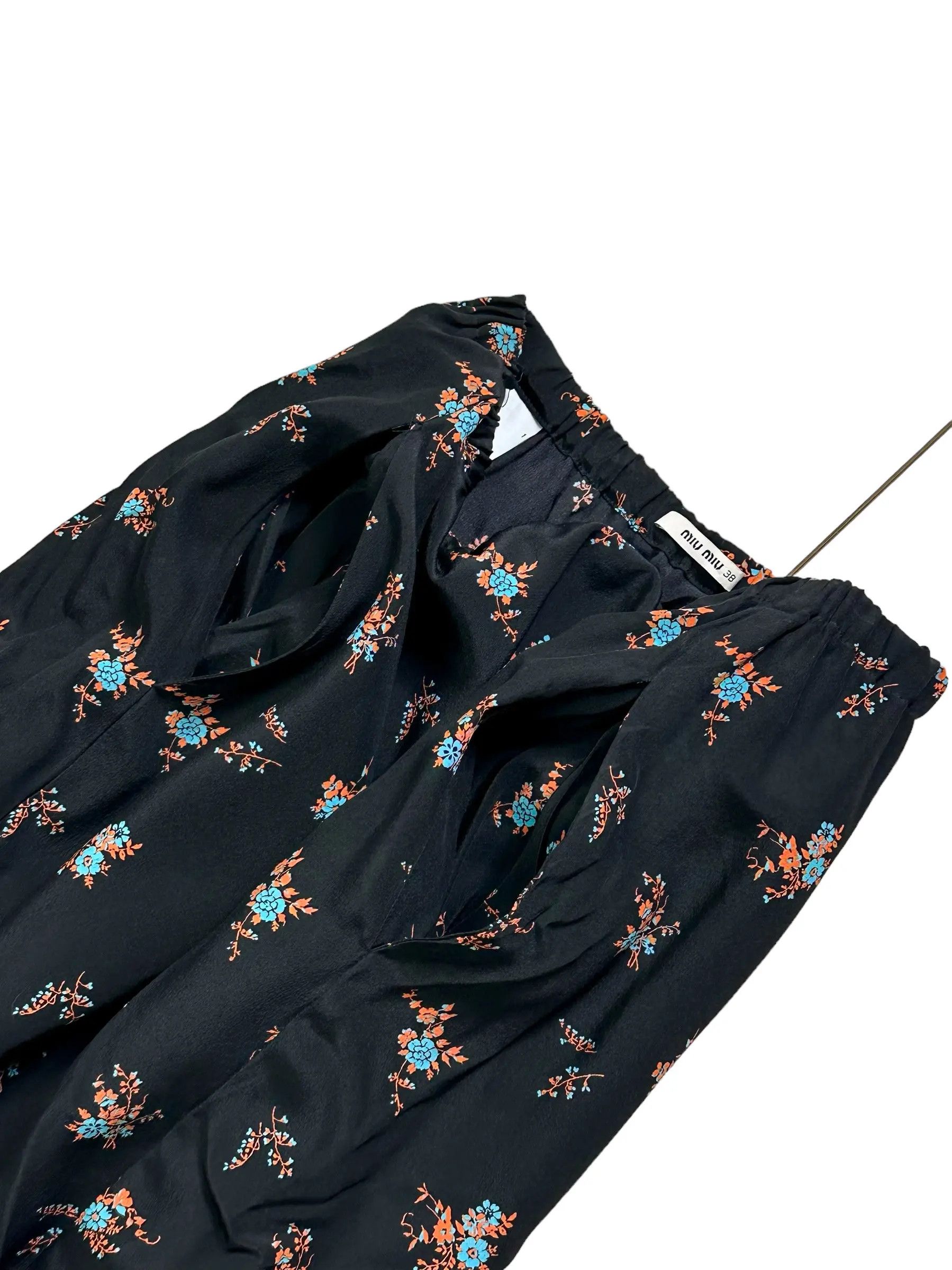 Miu Miu Miu Miu flowers print skirt Size 38" / US 16 / IT 52 - 6 Thumbnail