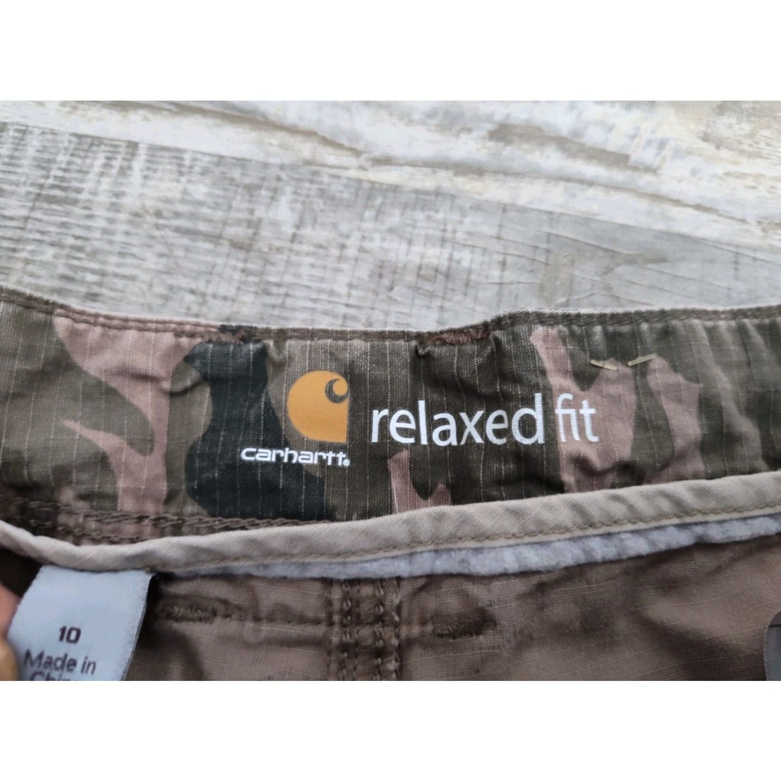 Carhartt VINTAGE Carhartt Womens Shorts Size 10 Camo Green Ripstop Casual Outdoor Hiking Walking Size 32" / US 10 / IT 46 - 7 Thumbnail
