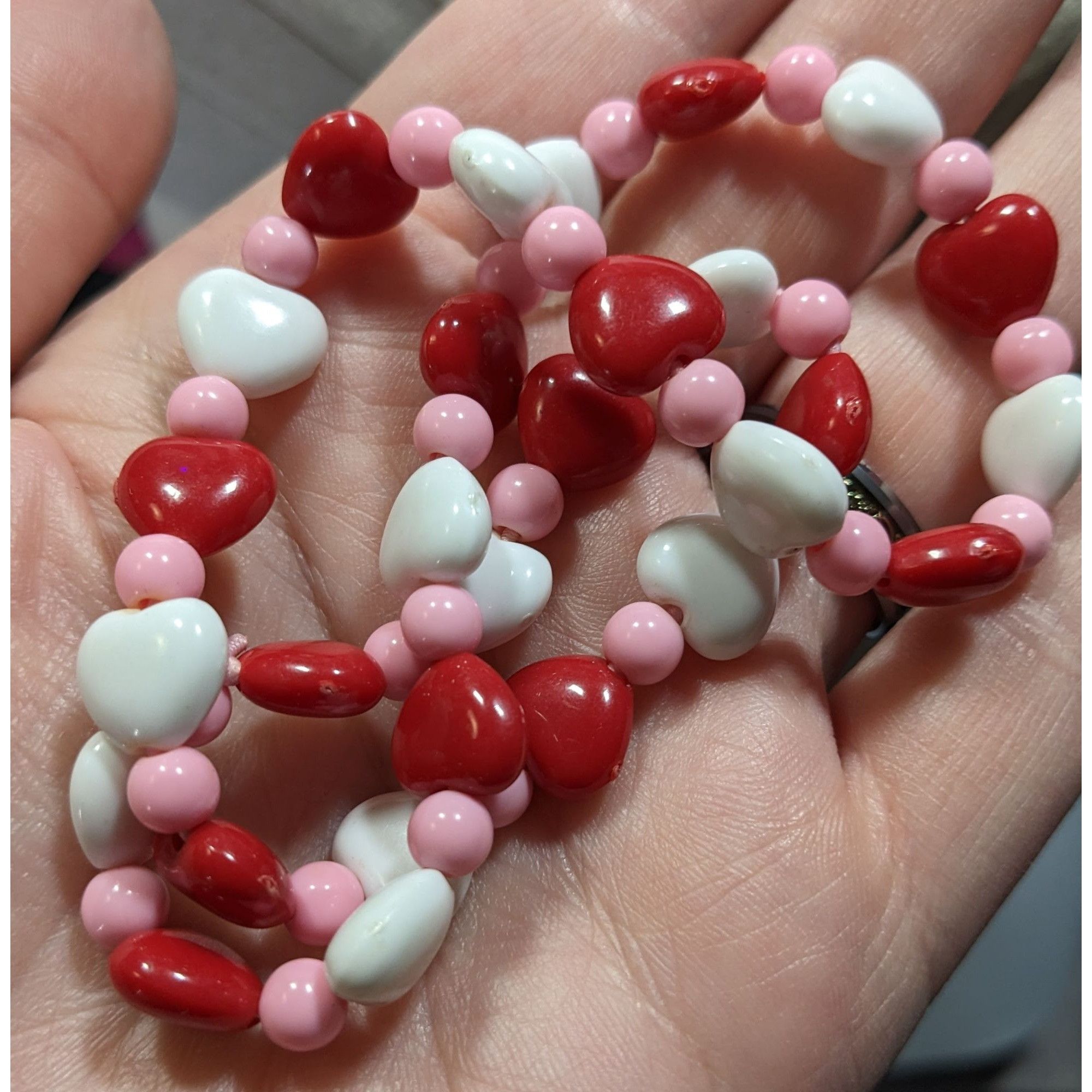 Handmade Red White & Pink Heart Beaded Necklace Valentines Day Inspir Size ONE SIZE - 5 Thumbnail