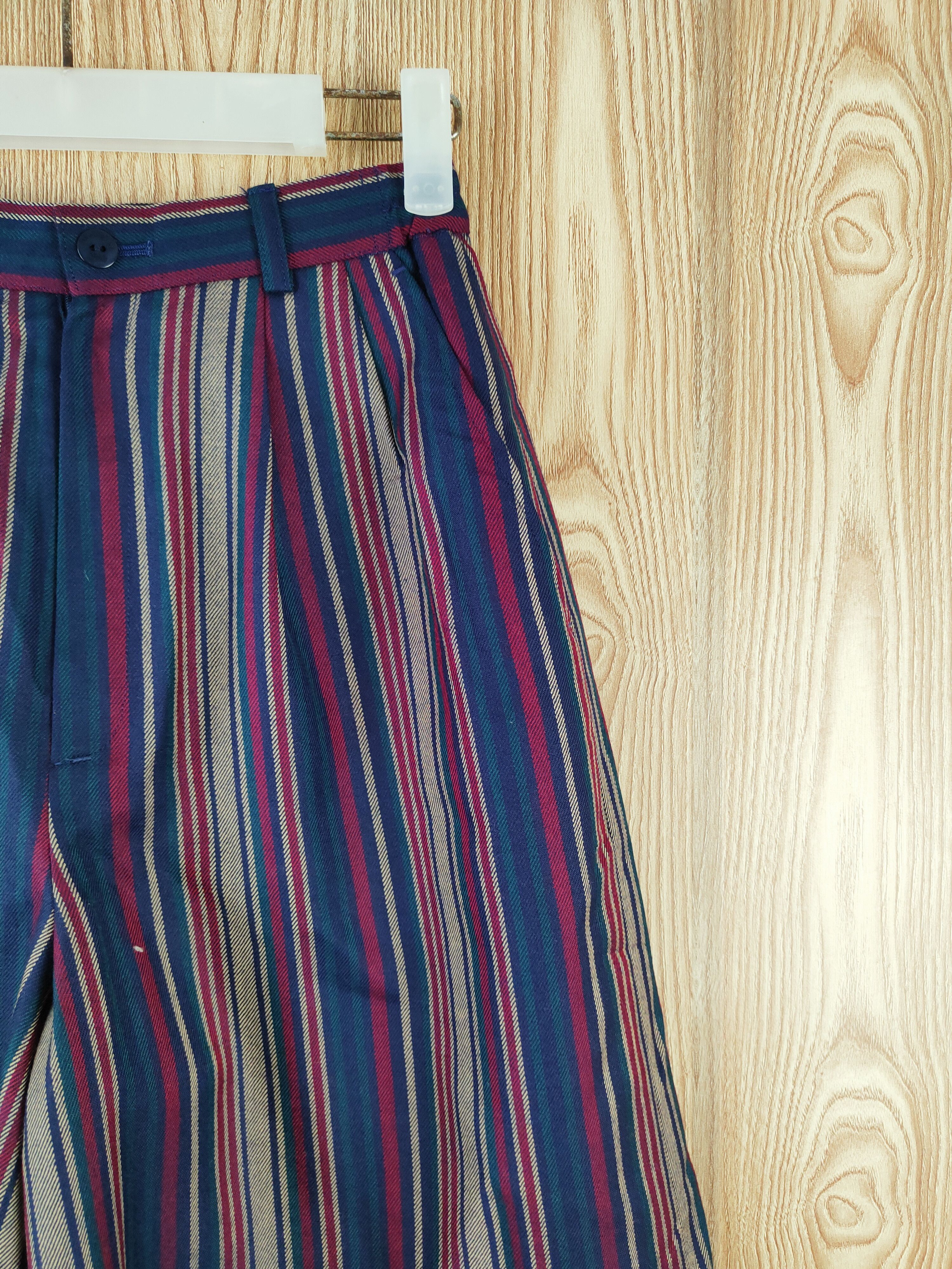 Burberry Burberrys Dark Blue Stripe Multipocket Short Pants #W389 Size 25" / US 0 / IT 36 - 4 Thumbnail