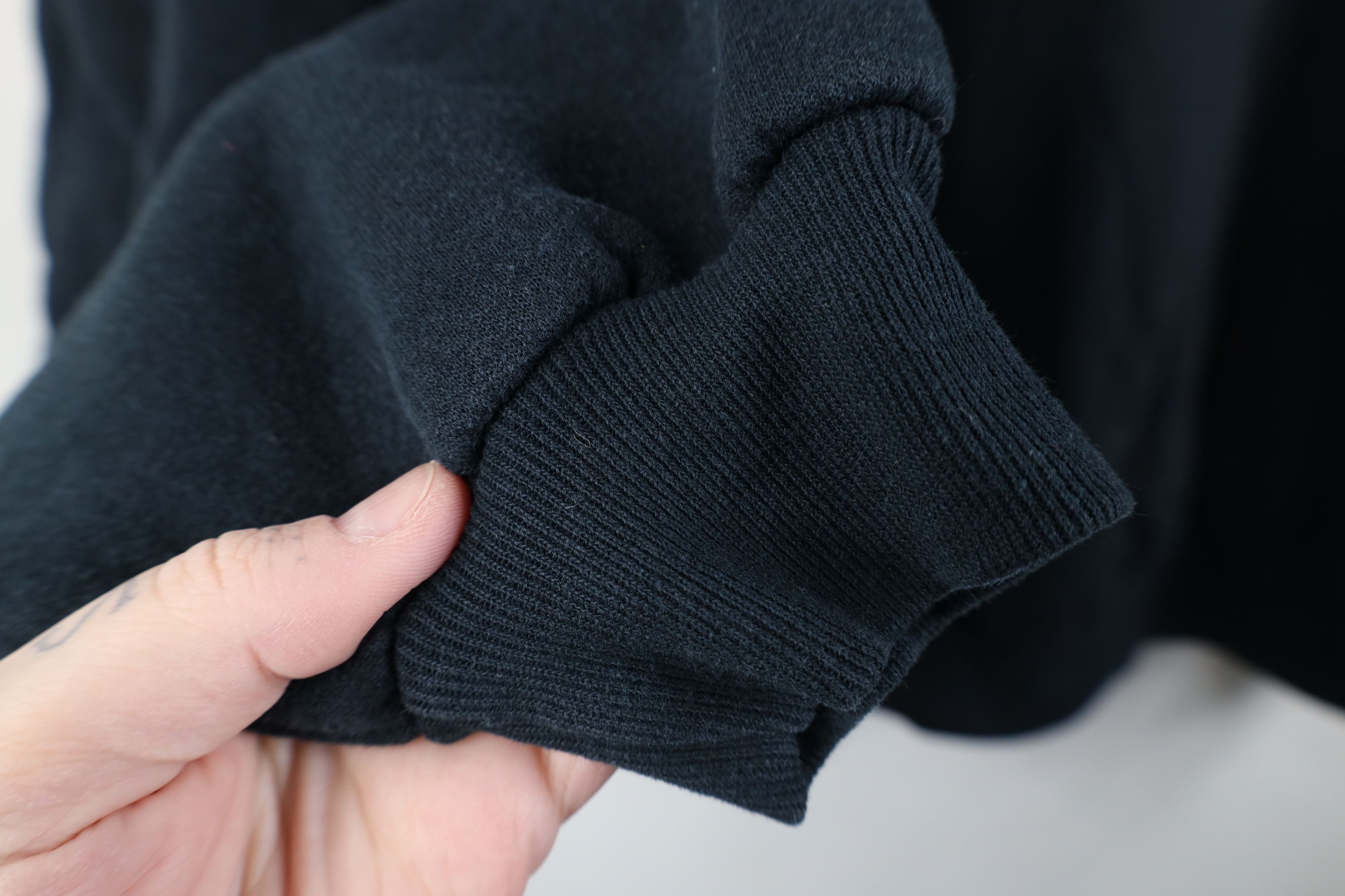 Vintage Vintage 90s Y2K Streetwear Blank Crewneck Sweatshirt Black Size US XL / EU 56 / 4 - 5 Thumbnail