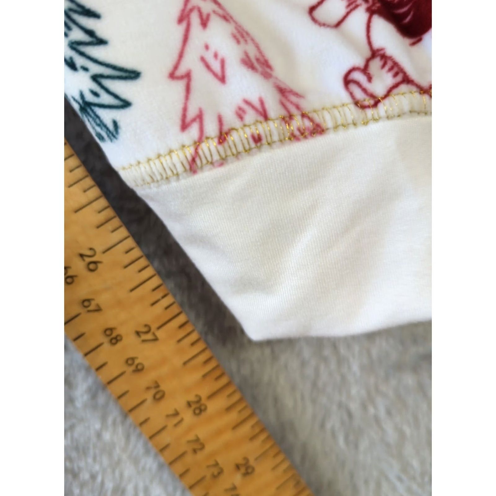 Disney VINTAGE Size 40" / US 18 - 6 Thumbnail