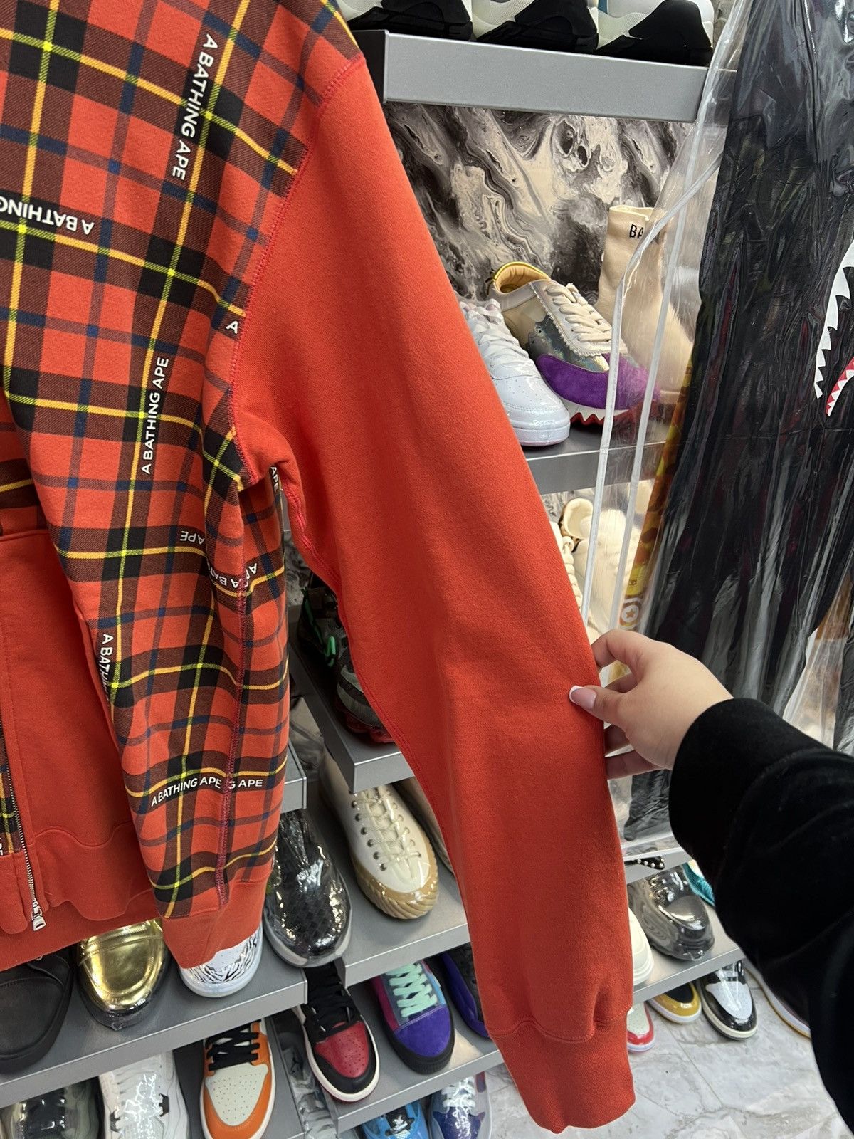 Bape Bape Red Plaid Shark FullZip Size US XXL / EU 58 / 5 - 4 Thumbnail