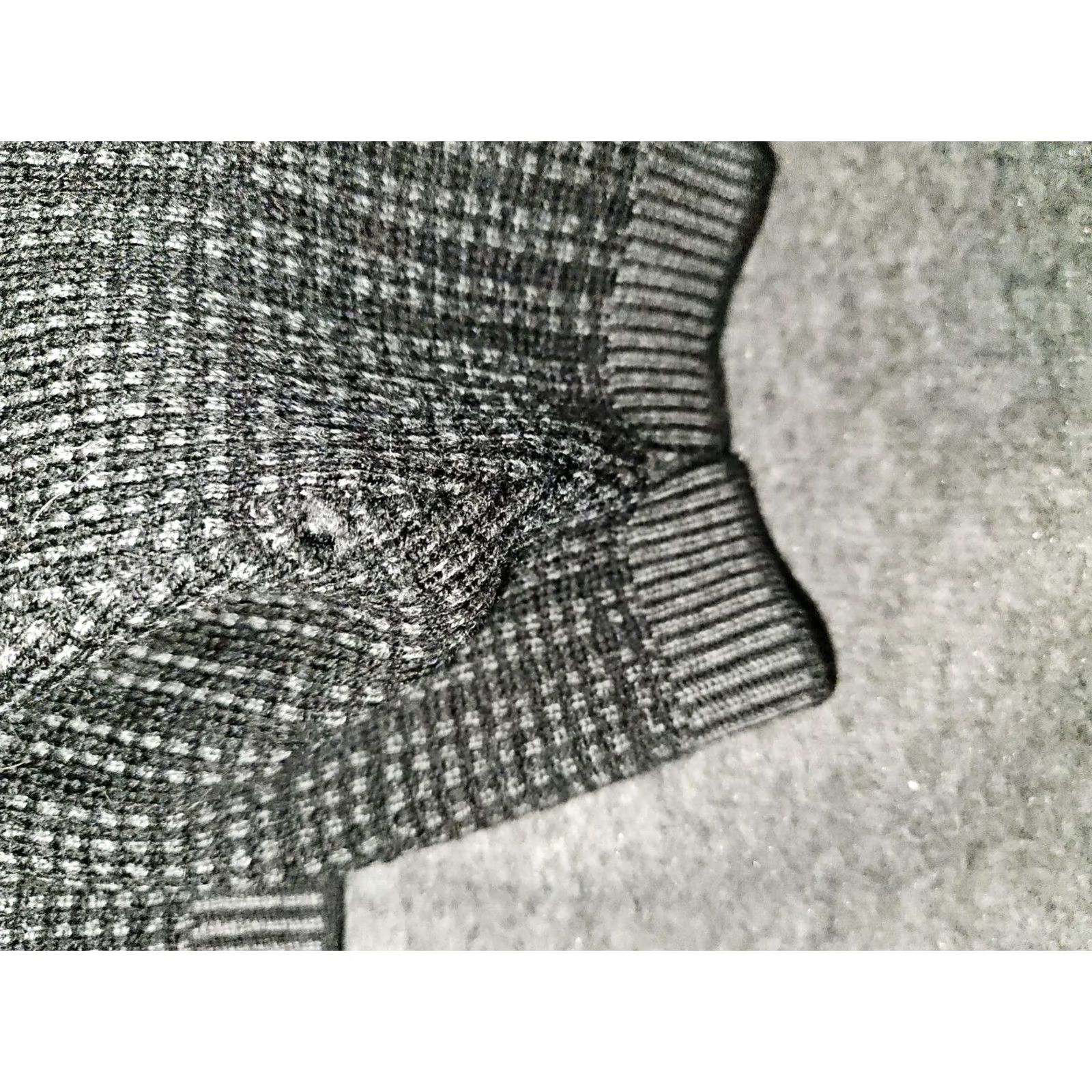 Vintage VINTAGE Brandini Sweater Wool Plaid V-Neck Long Sleeve Black 90s Preppy Men L Black Mens Size US L / EU 52-54 / 3 - 7 Thumbnail