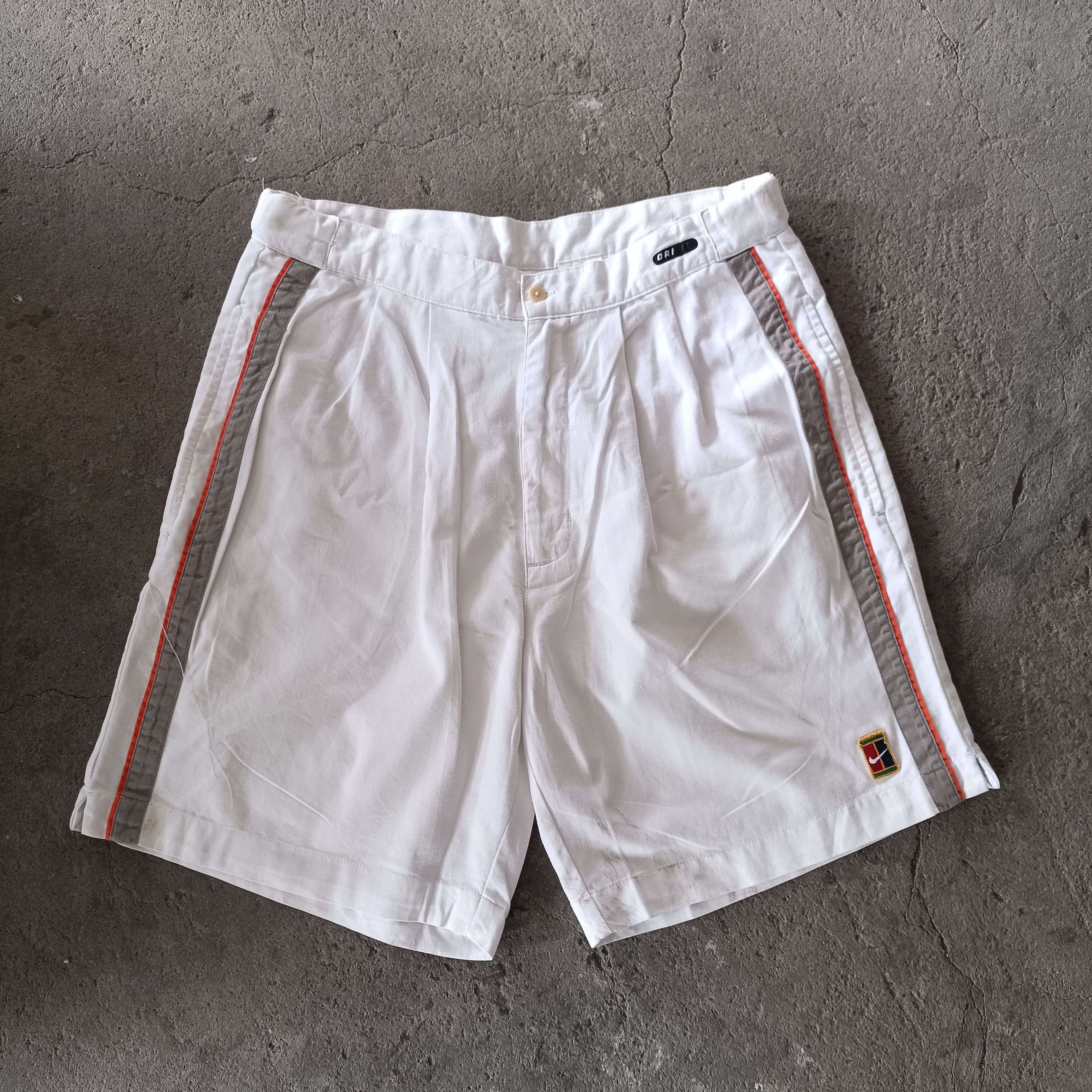Nike Vintage Nike Court Andre Agassi Size US 32 / EU 48 - 2 Thumbnail