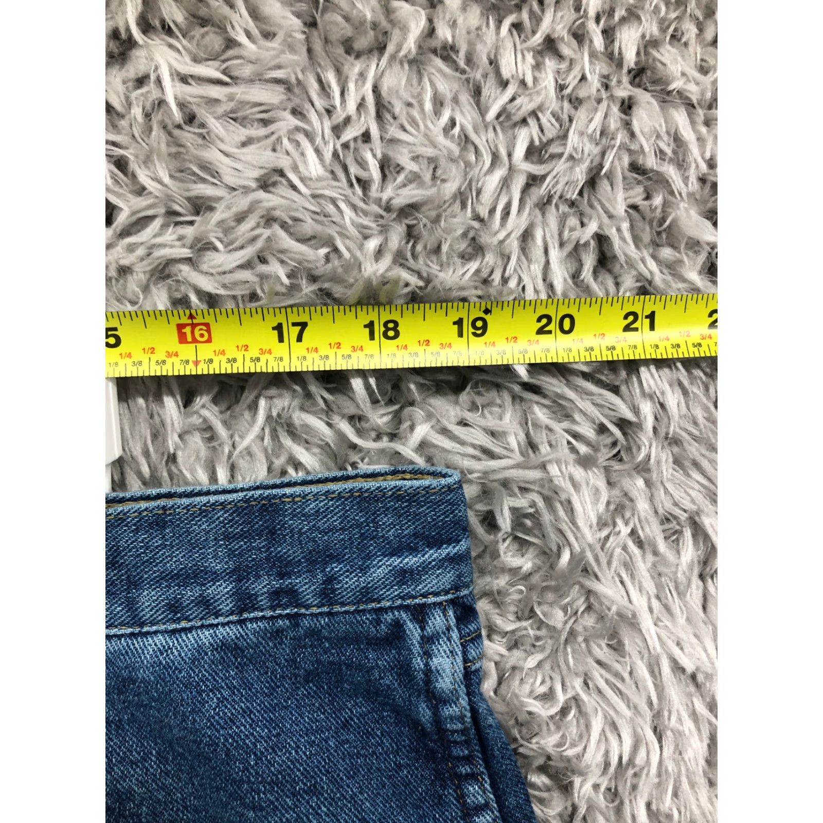 Wrangler Wrangler Shorts Mens Size 40 Mid Rise Dark Wash Bermuda Blue Denim Jean Shorts Size US 40 / EU 56 - 2 Thumbnail