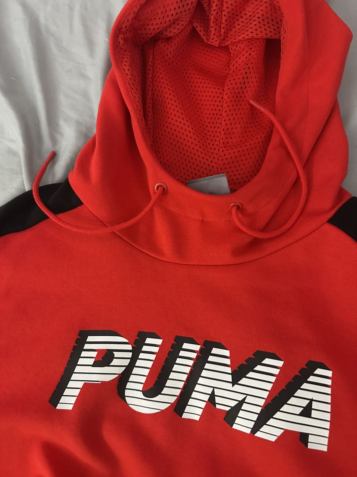 Puma Red puma sports hoodie Size US L / EU 52-54 / 3 - 4 Thumbnail