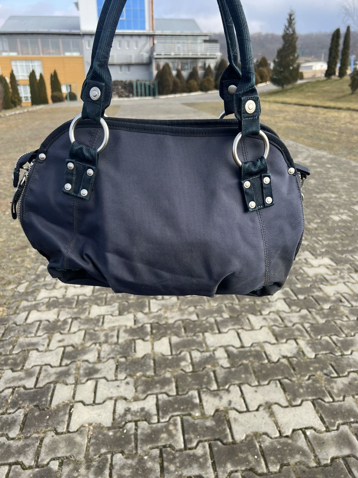 Vintage George Gina Lucy Distressed Y2k Japanese Bag