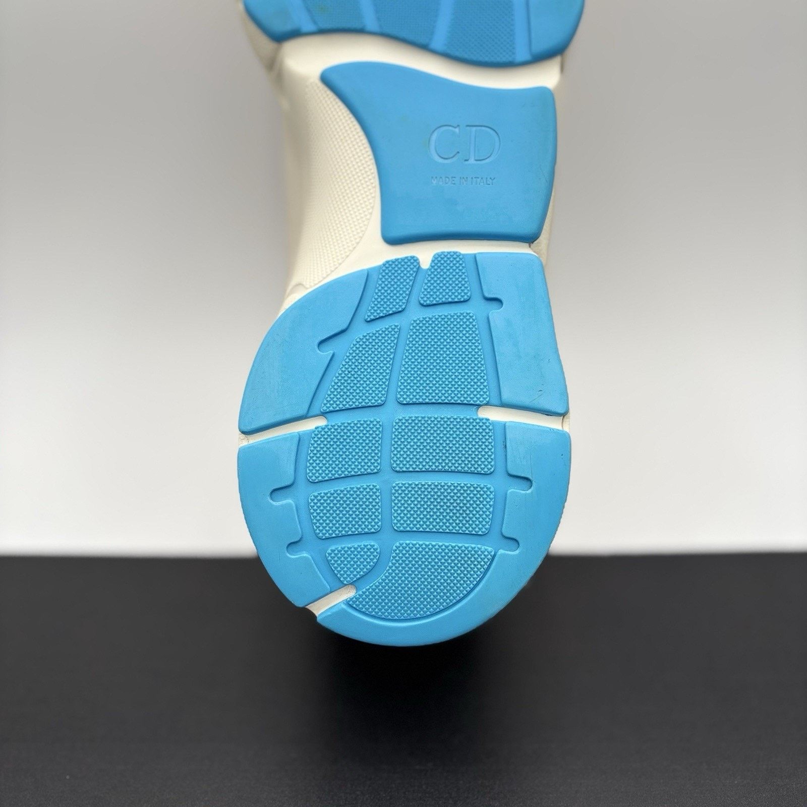 Dior Dior B22 Sneaker ' Cream, Light Blue ' | SUPER CLEAN! Size US 10 / EU 43 - 18 Thumbnail